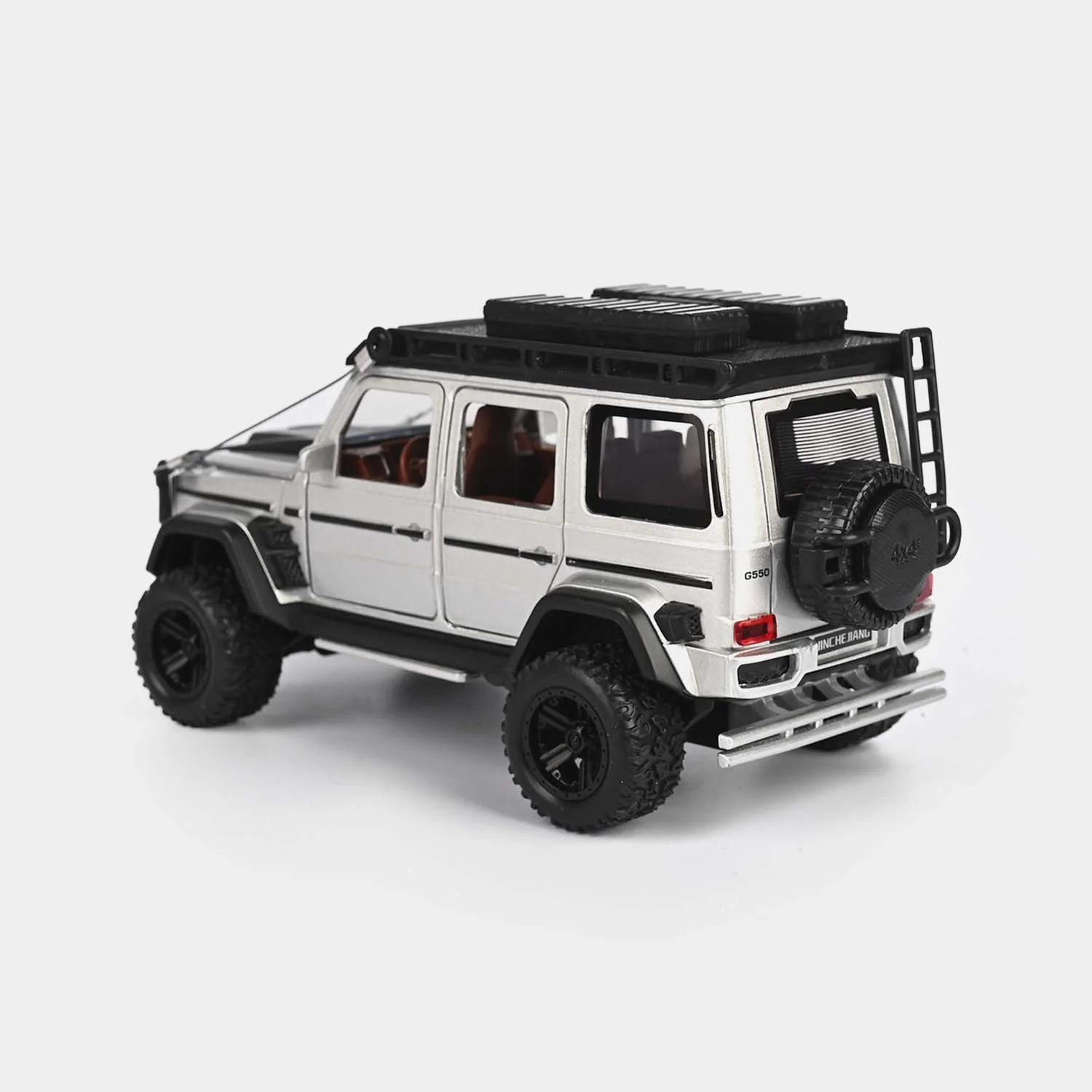 Premium Die-Cast Model Car with Light & Sound - Image 6