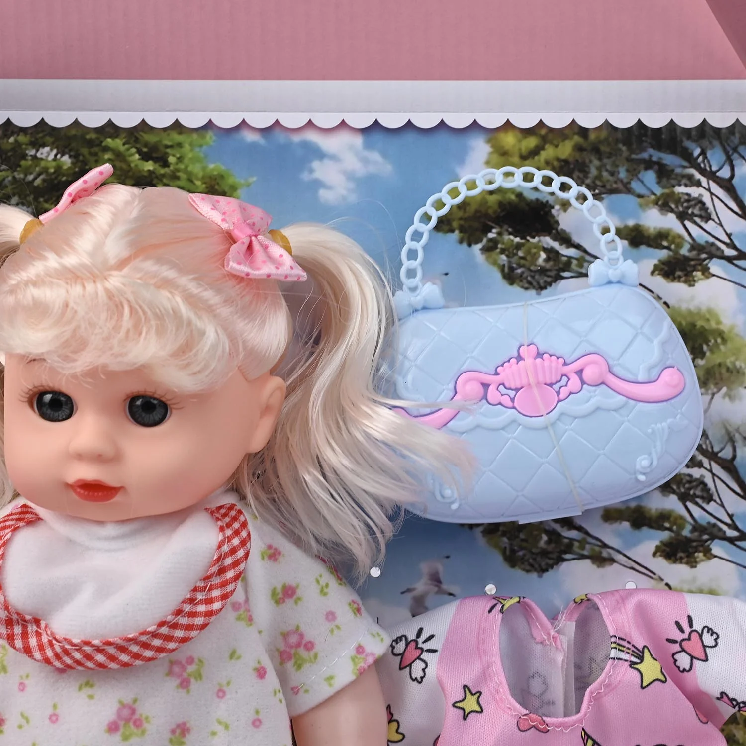 Cute Doll Set with Playful Accessories - Image 4