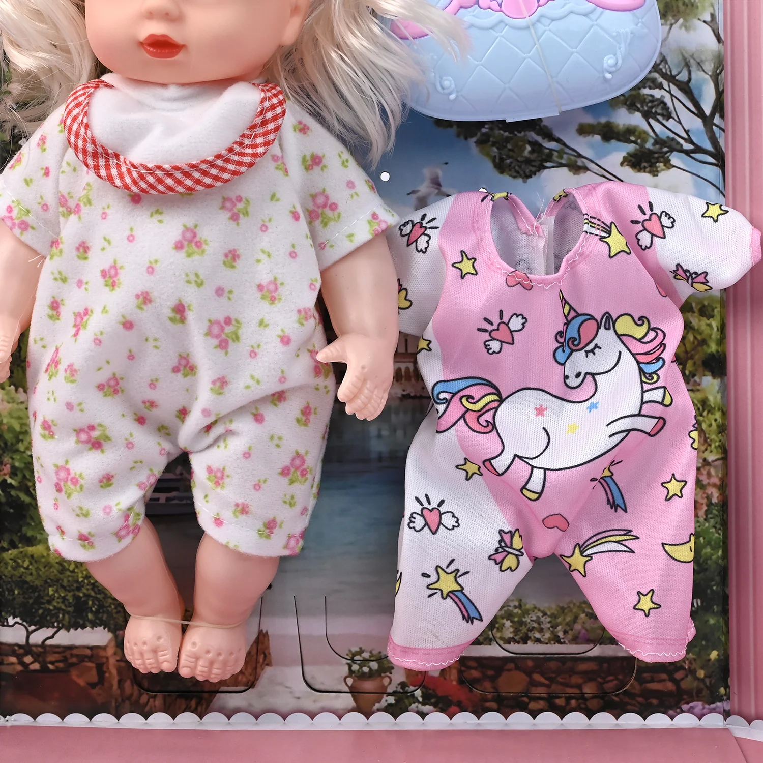 Cute Doll Set with Playful Accessories - Image 5