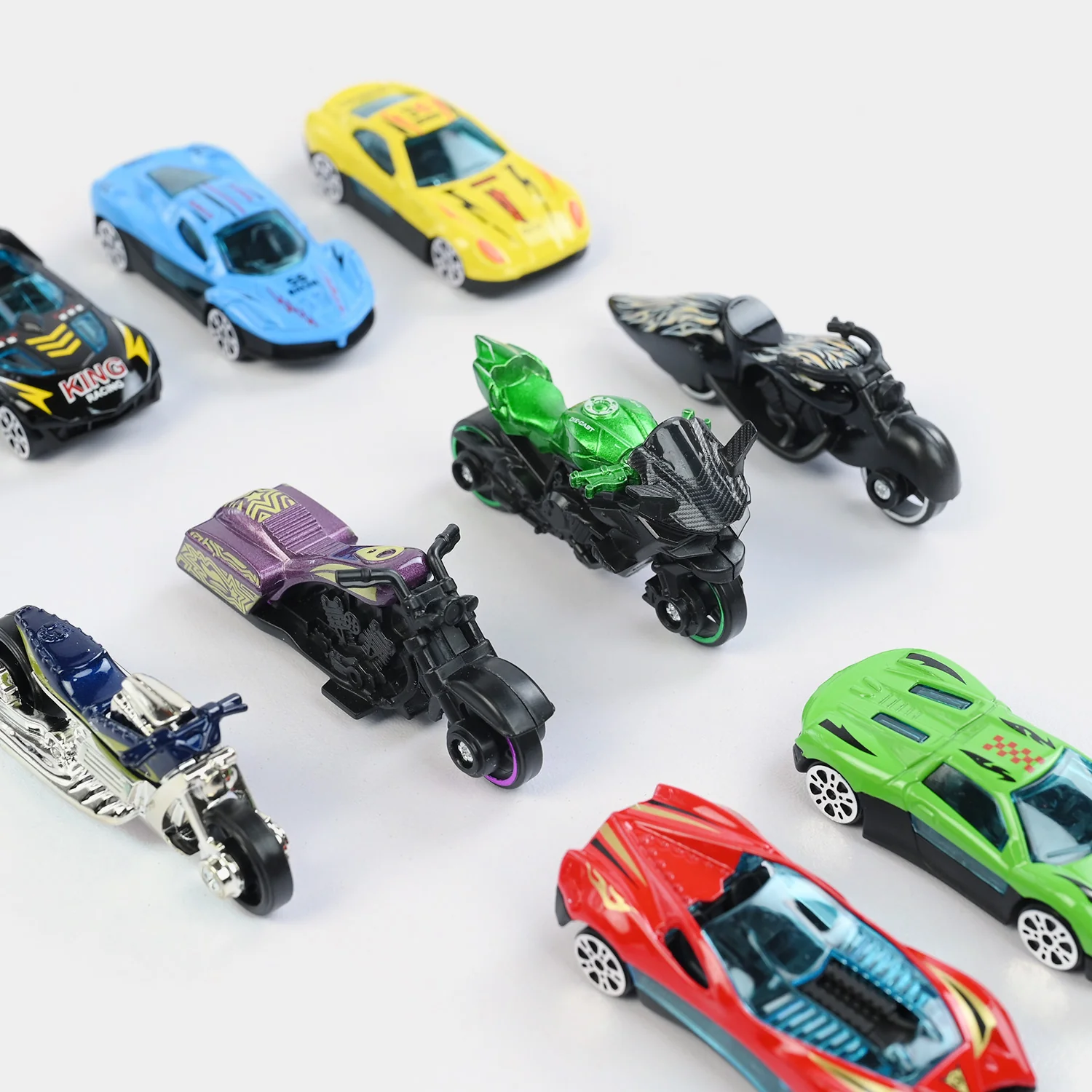 Mini Die-Cast Toy Vehicle Gift Set - Image 4