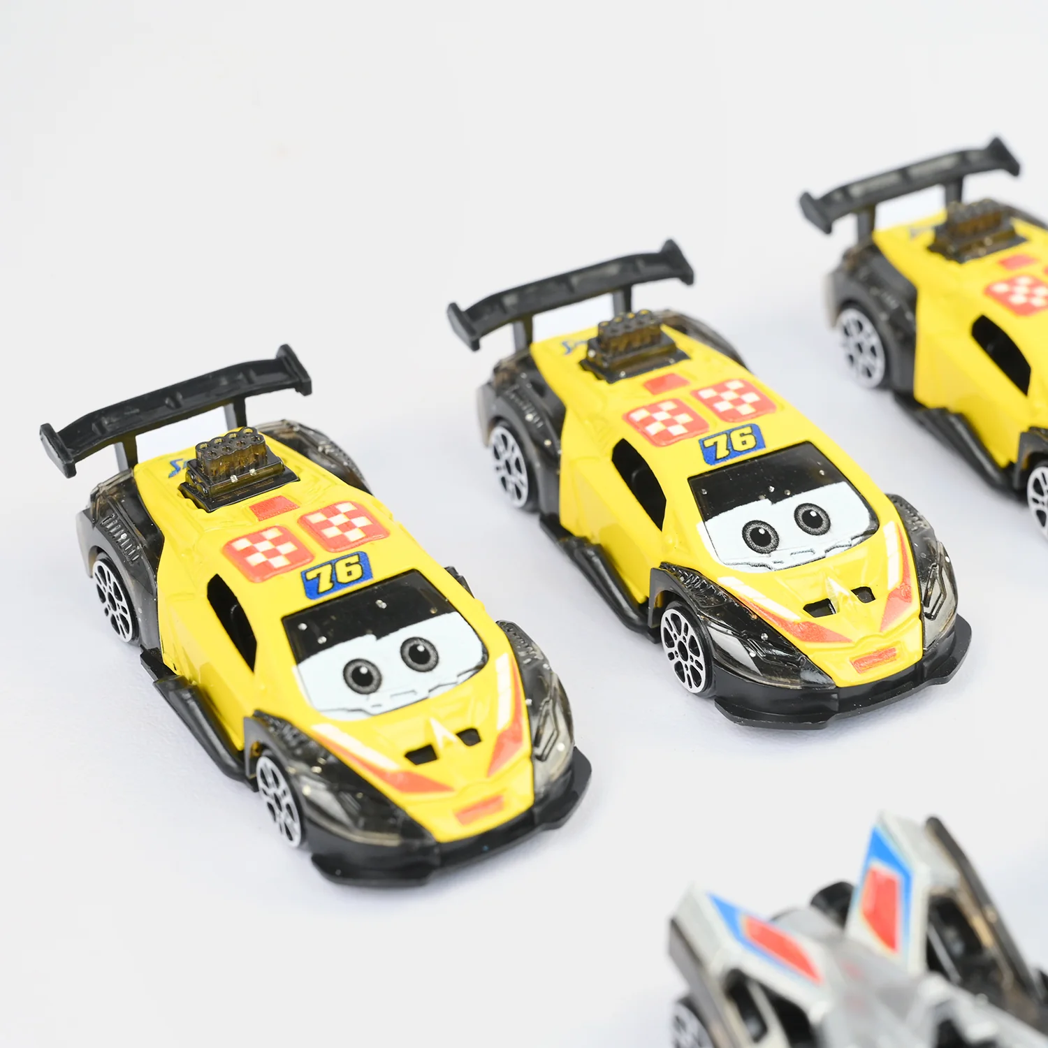 Alloy Sliding Race Car TT-24 - Image 6