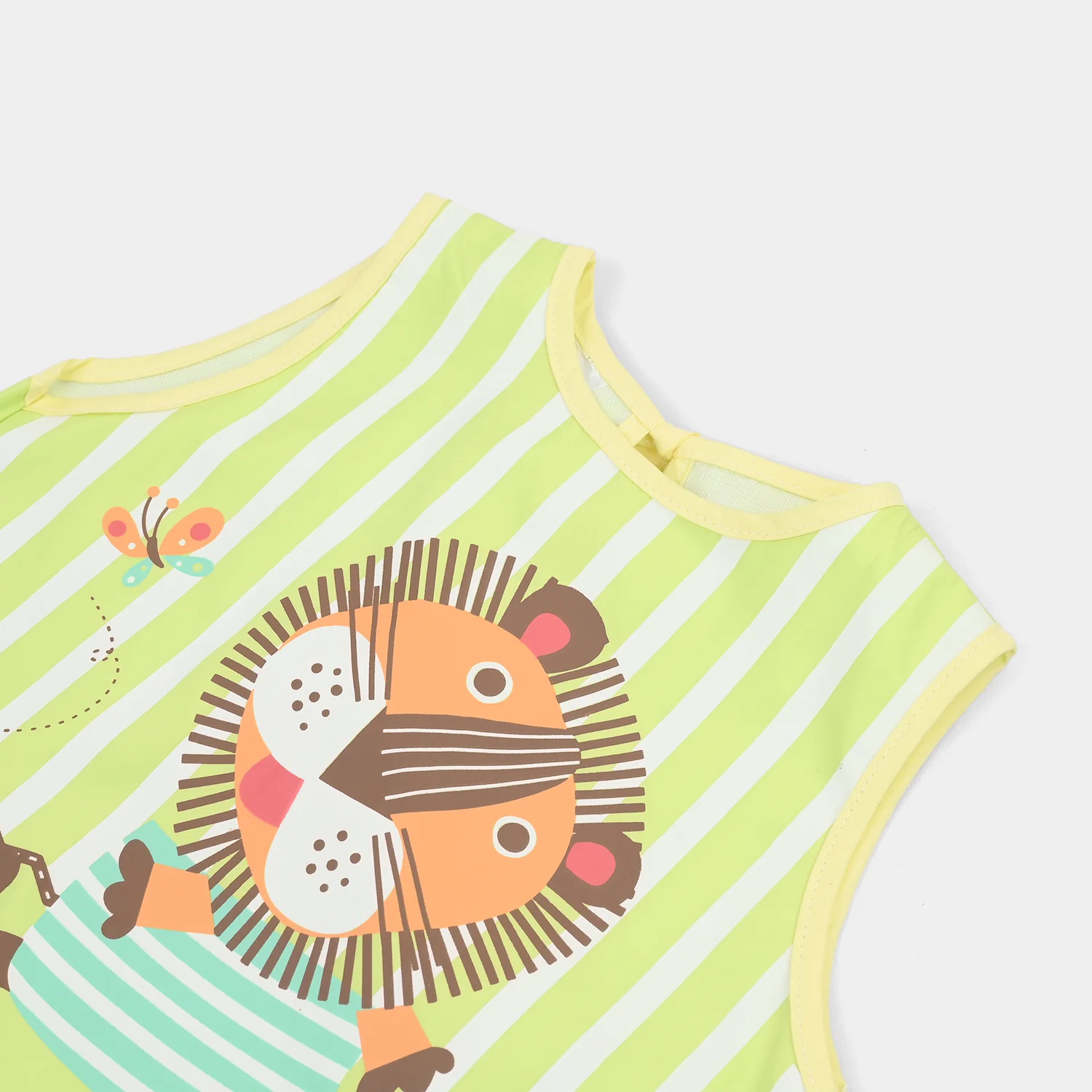 Baby Bib/Apron - Image 2