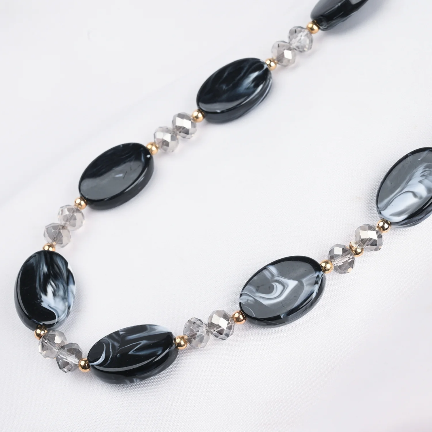 Beads Necklace - Image 2