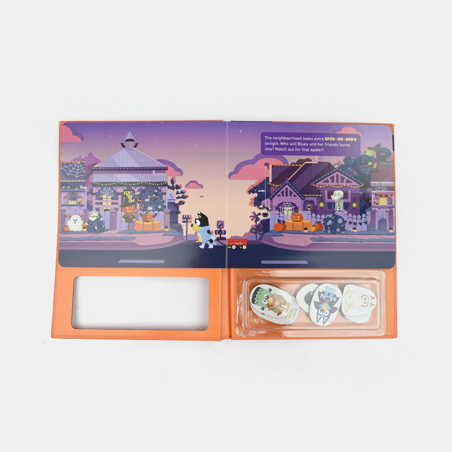 Bluey Lets Get Spooky Magnet Book - Image 2