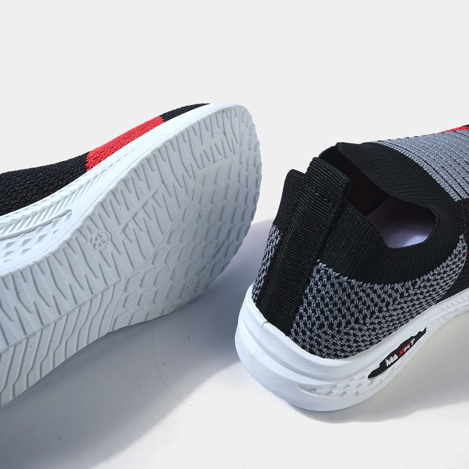 Boys Joggers FMX-19 Knit Slip-On Sneakers – Black - Image 2