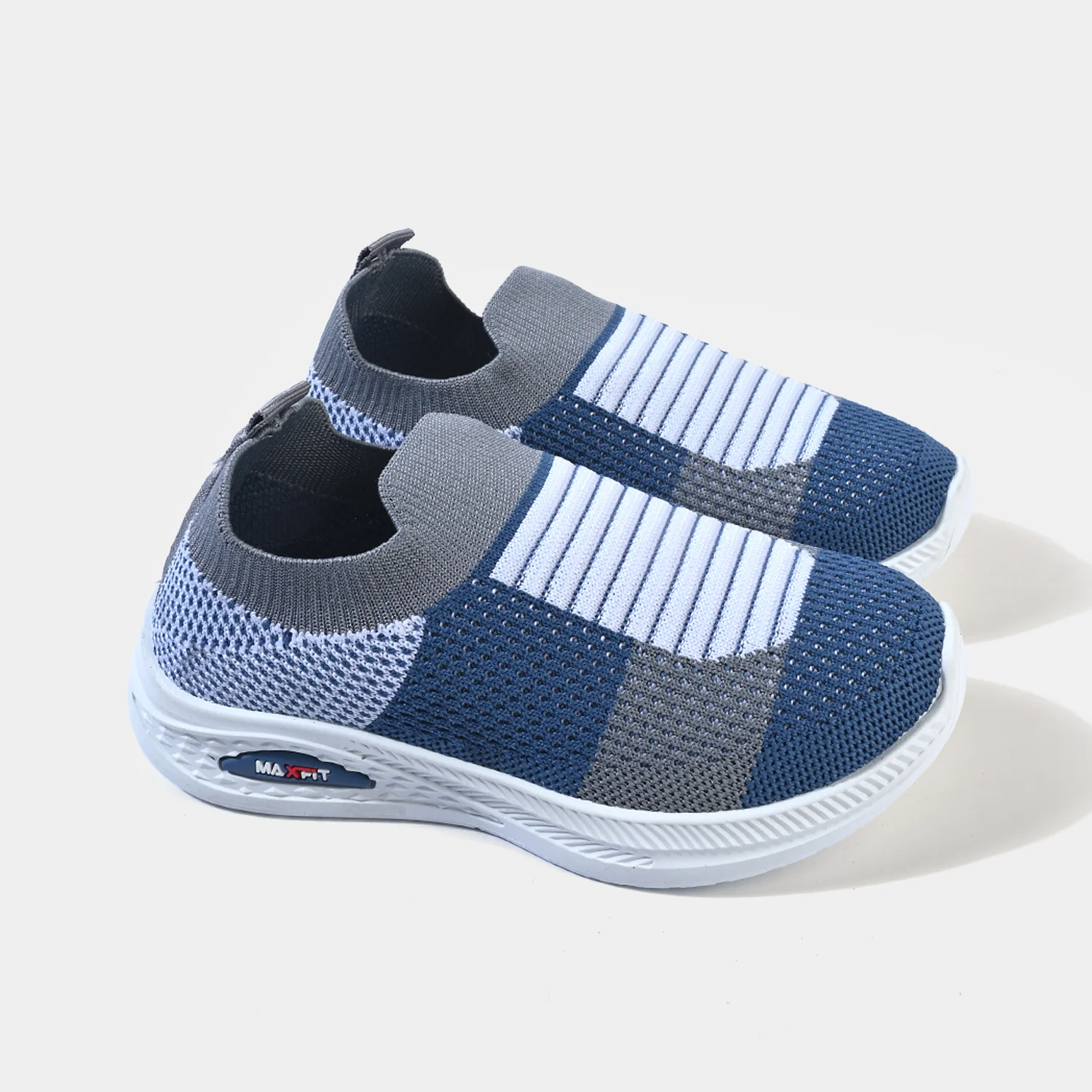 Boys Joggers FMX-19 Knit Slip-On Sneakers – Grey - Image 3