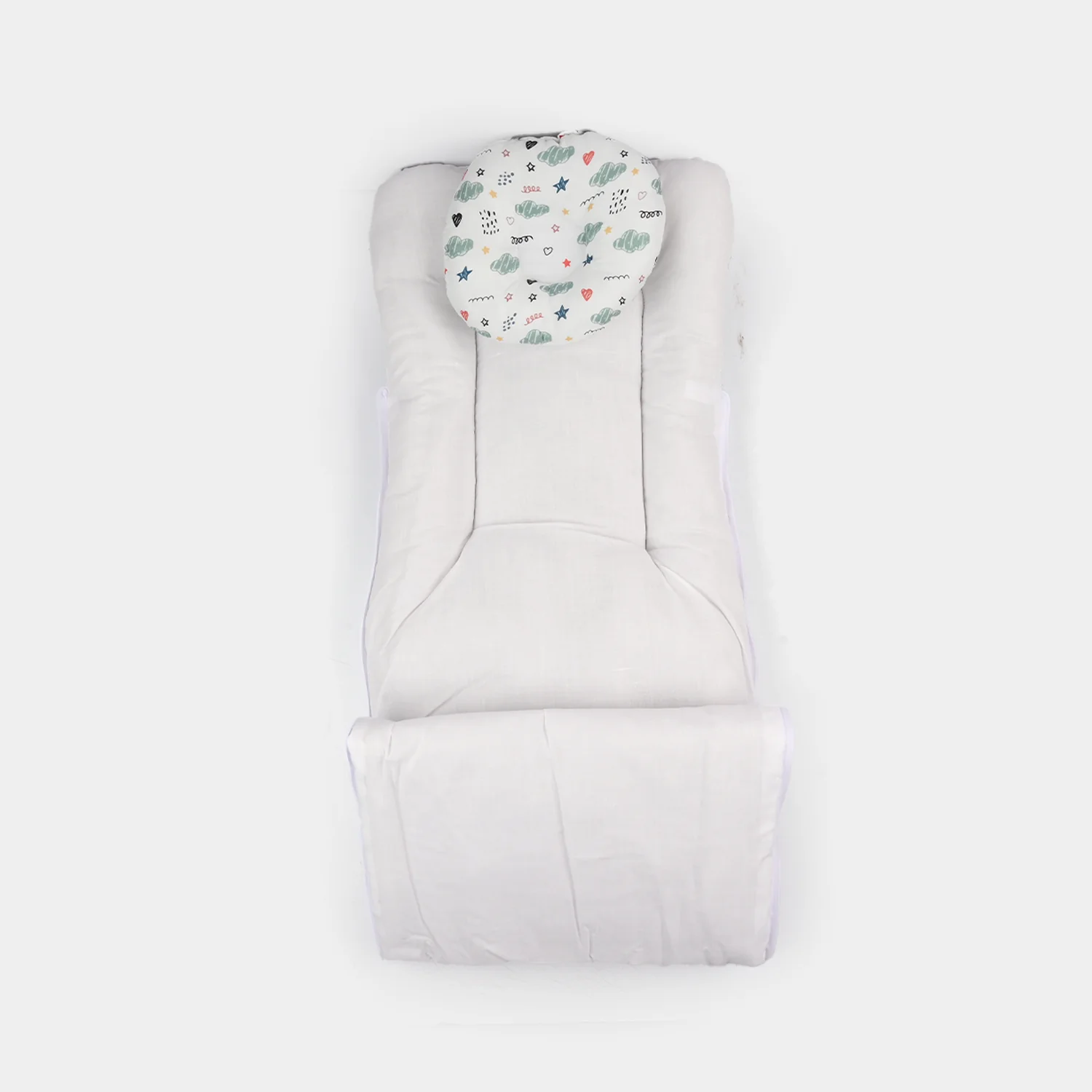 Baby Carry Nest with Mosquito Net - Image 4