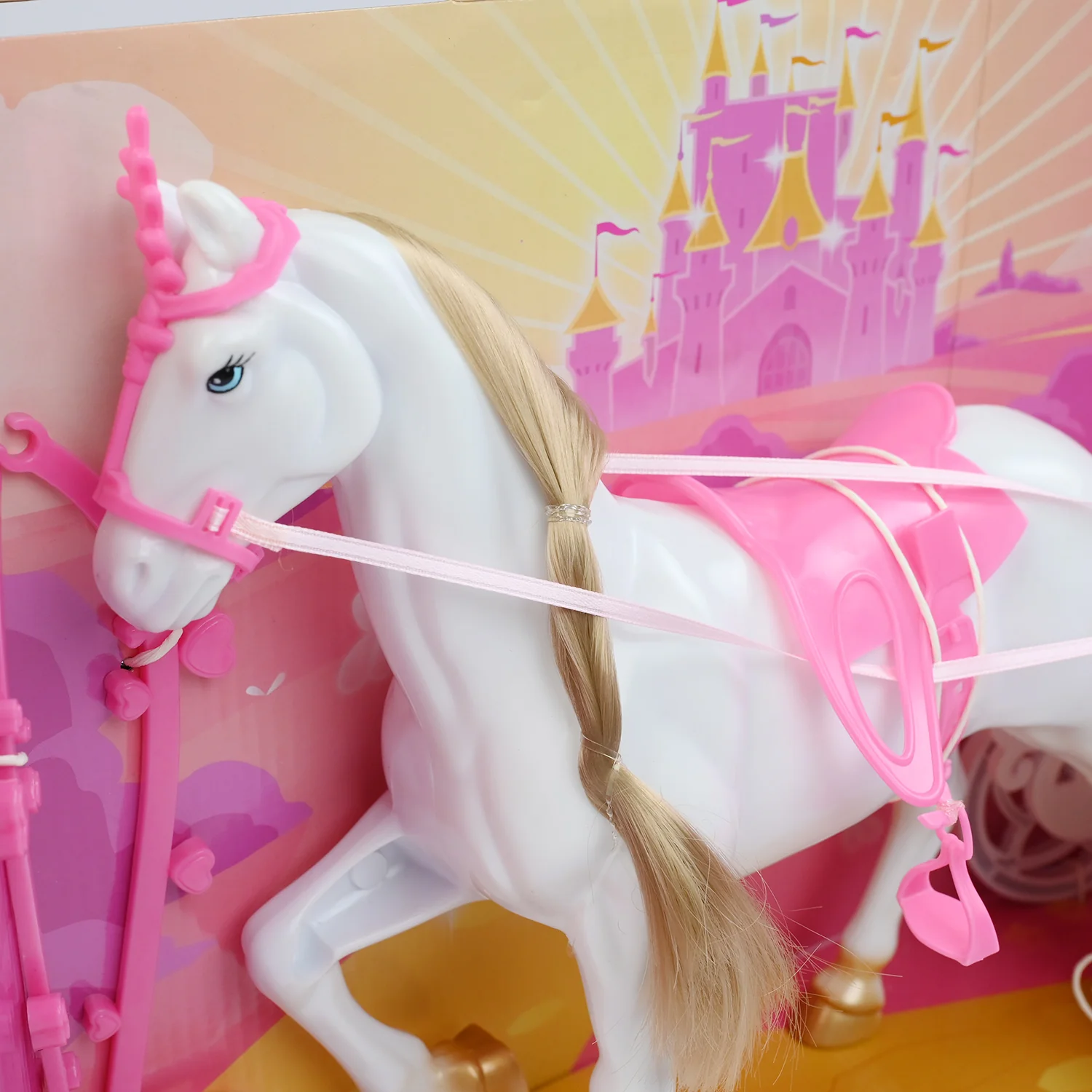 Fairytale Horse and Carriage Doll Playset - Image 4