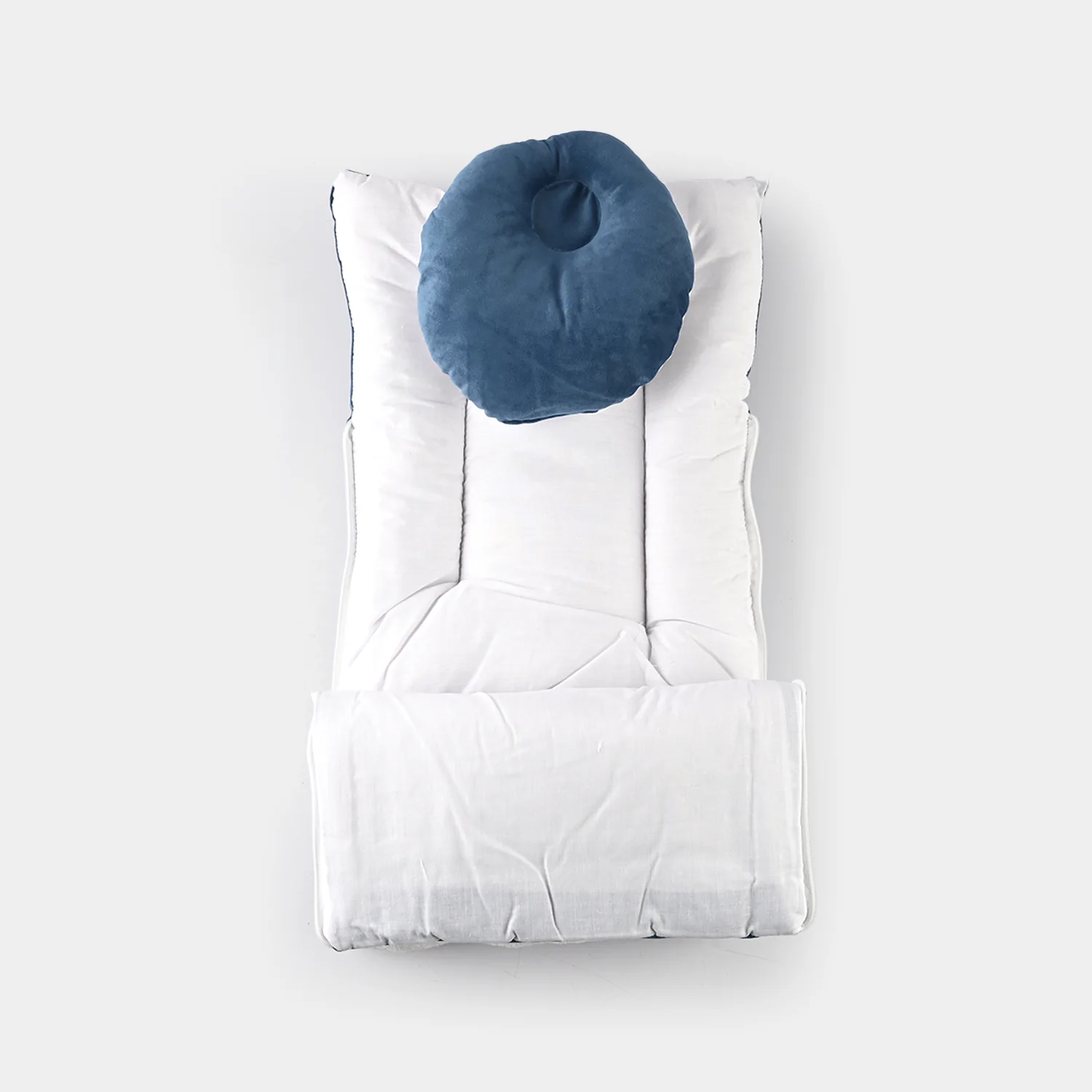 Baby Carry Nest With Head Pillow - Image 4