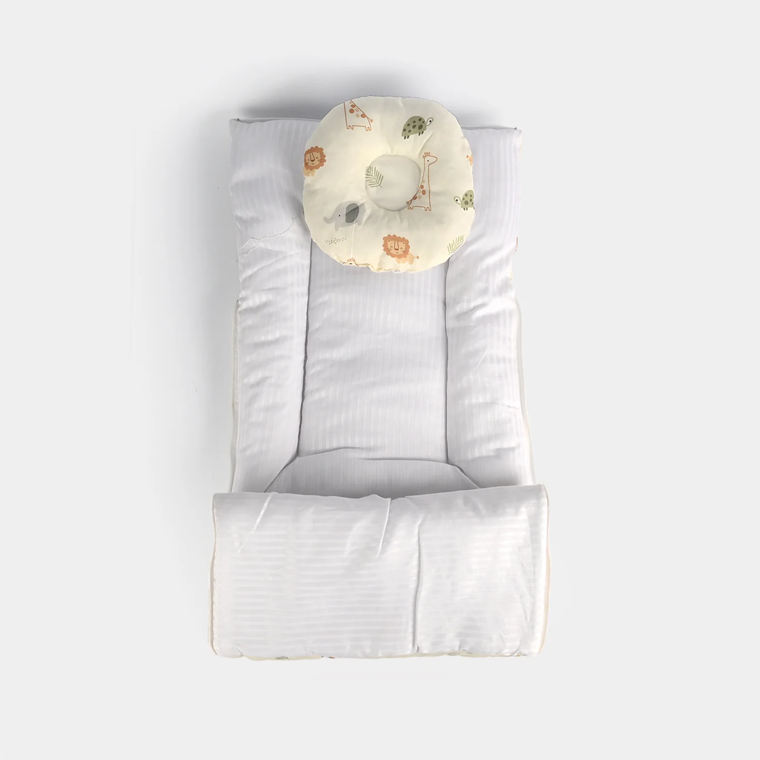 Baby Carry Nest With Pillow - Image 3