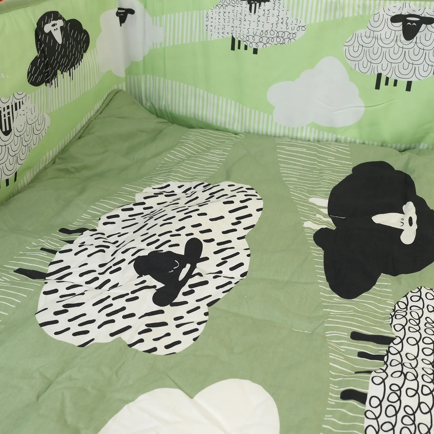 Cot Bedding Set - Image 4