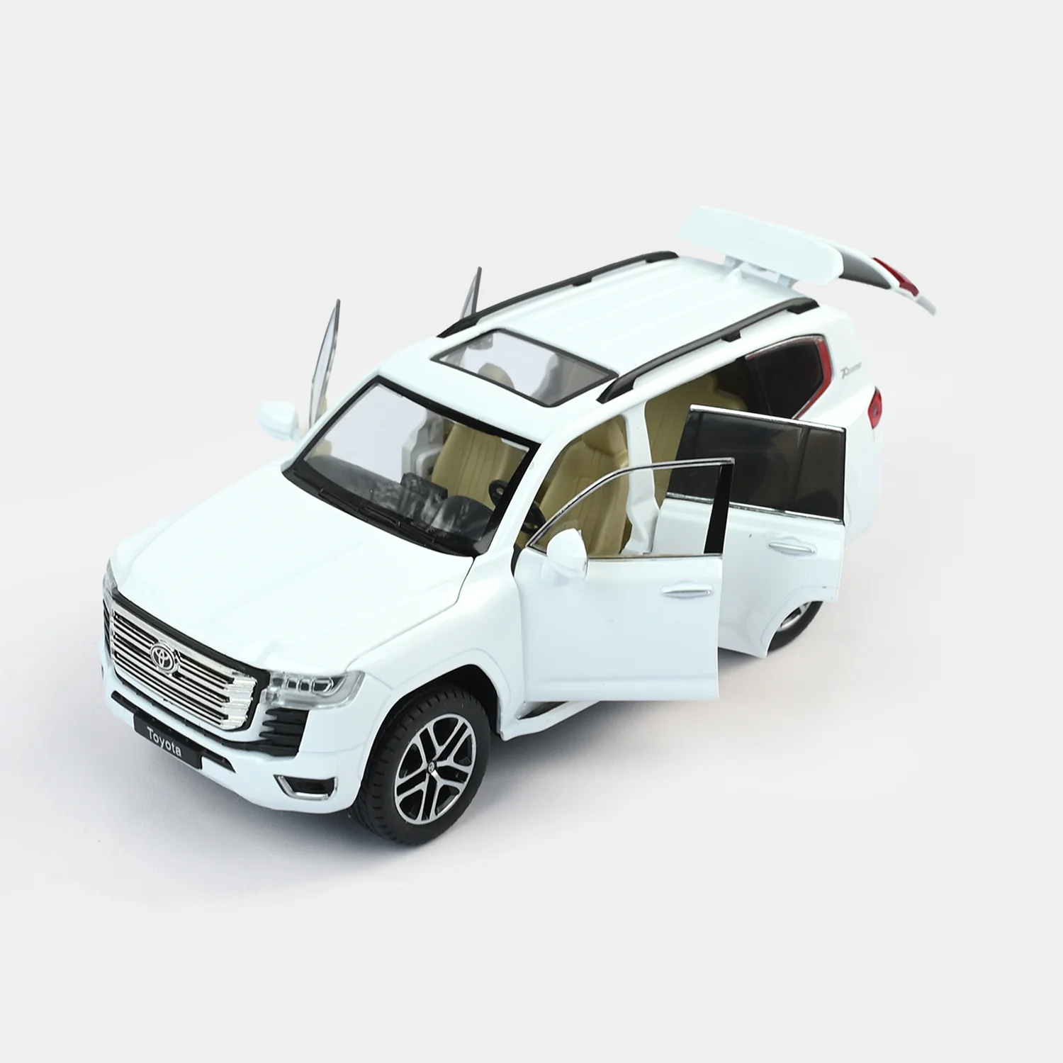Die-Cast Model Car For Kids - Image 2