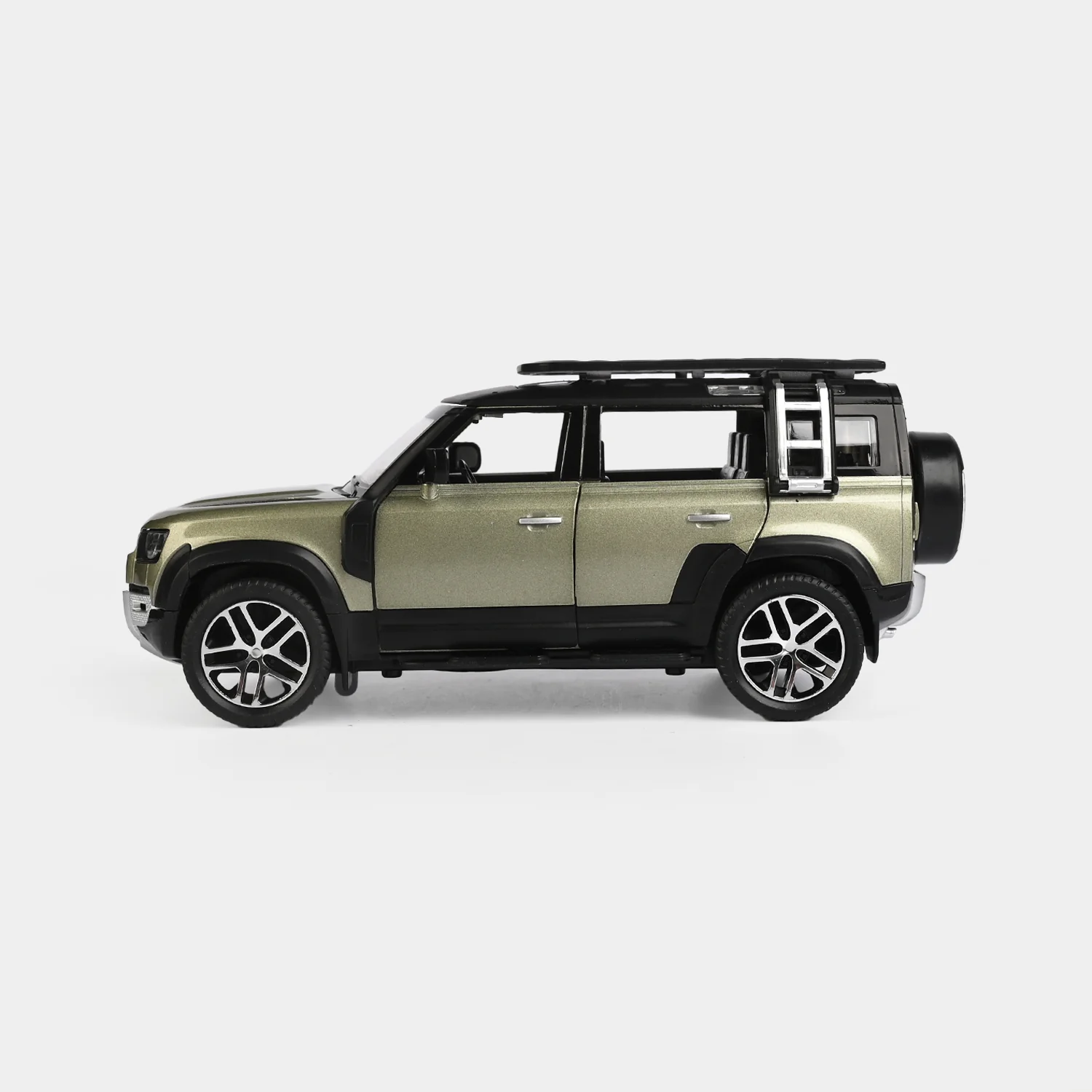 Land Rover Defender Die-Cast Model Car - Image 4
