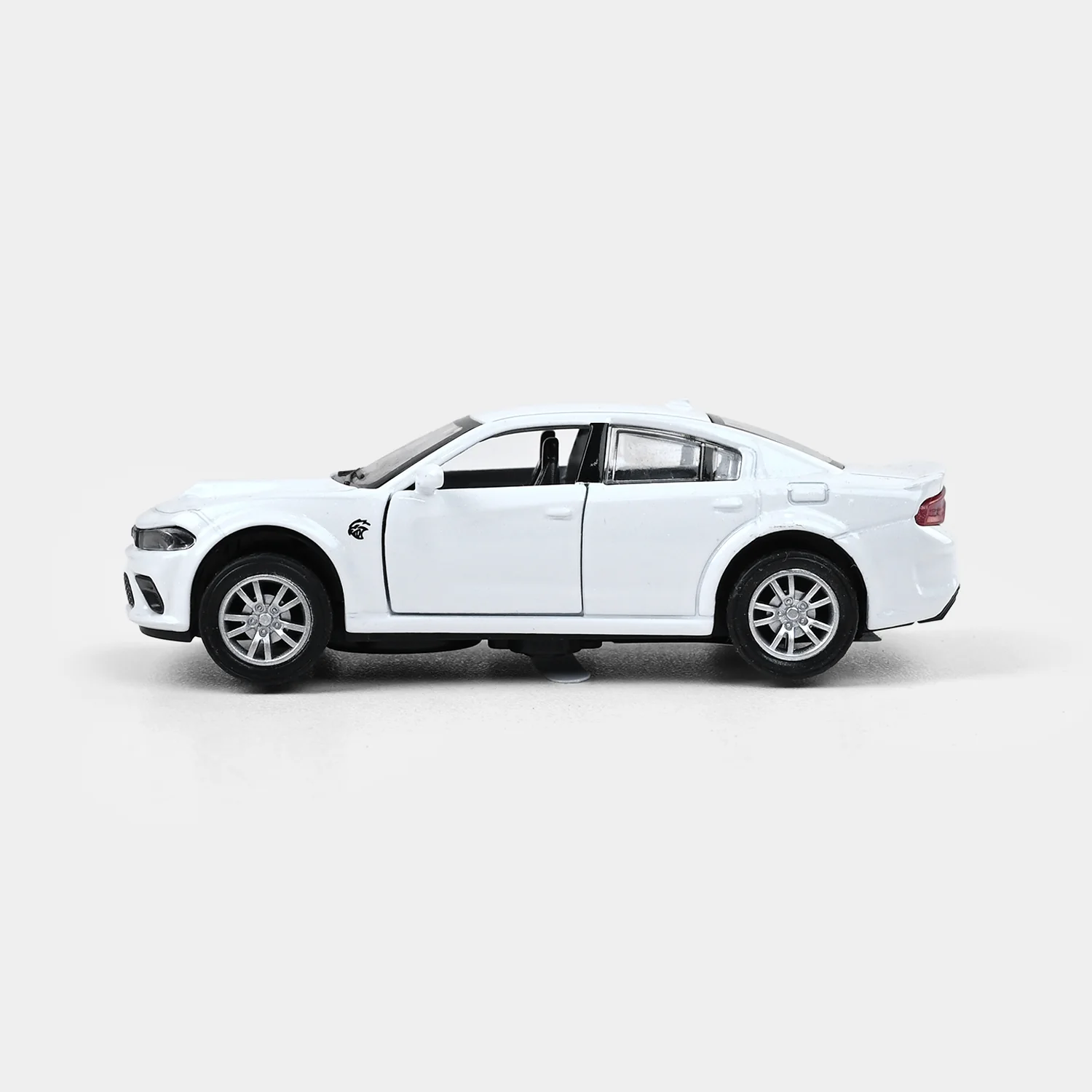 Die-Cast Model Car with Light & Sound for Kids - Image 3
