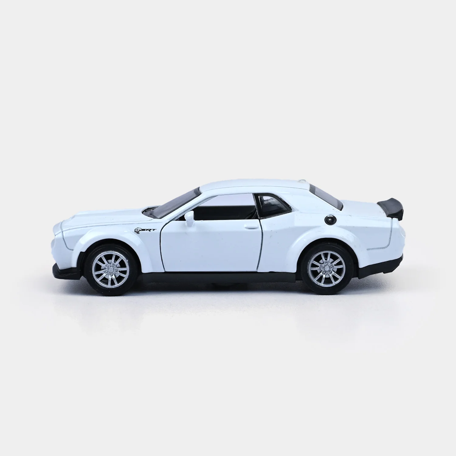 Die-Cast Model Car with Light & Sound for Kids - Image 3