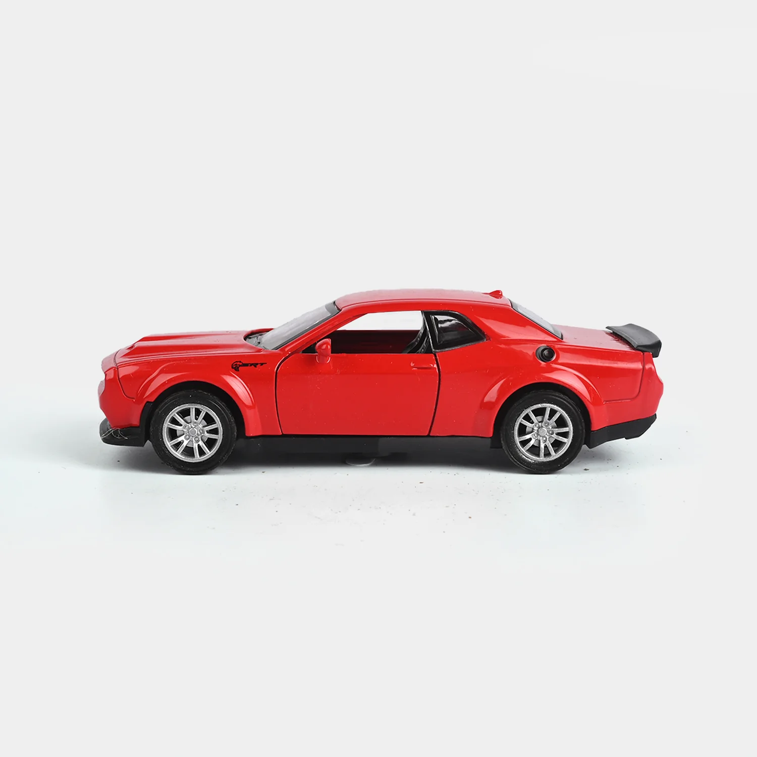 Die-Cast Model Car with Light & Sound - Image 3