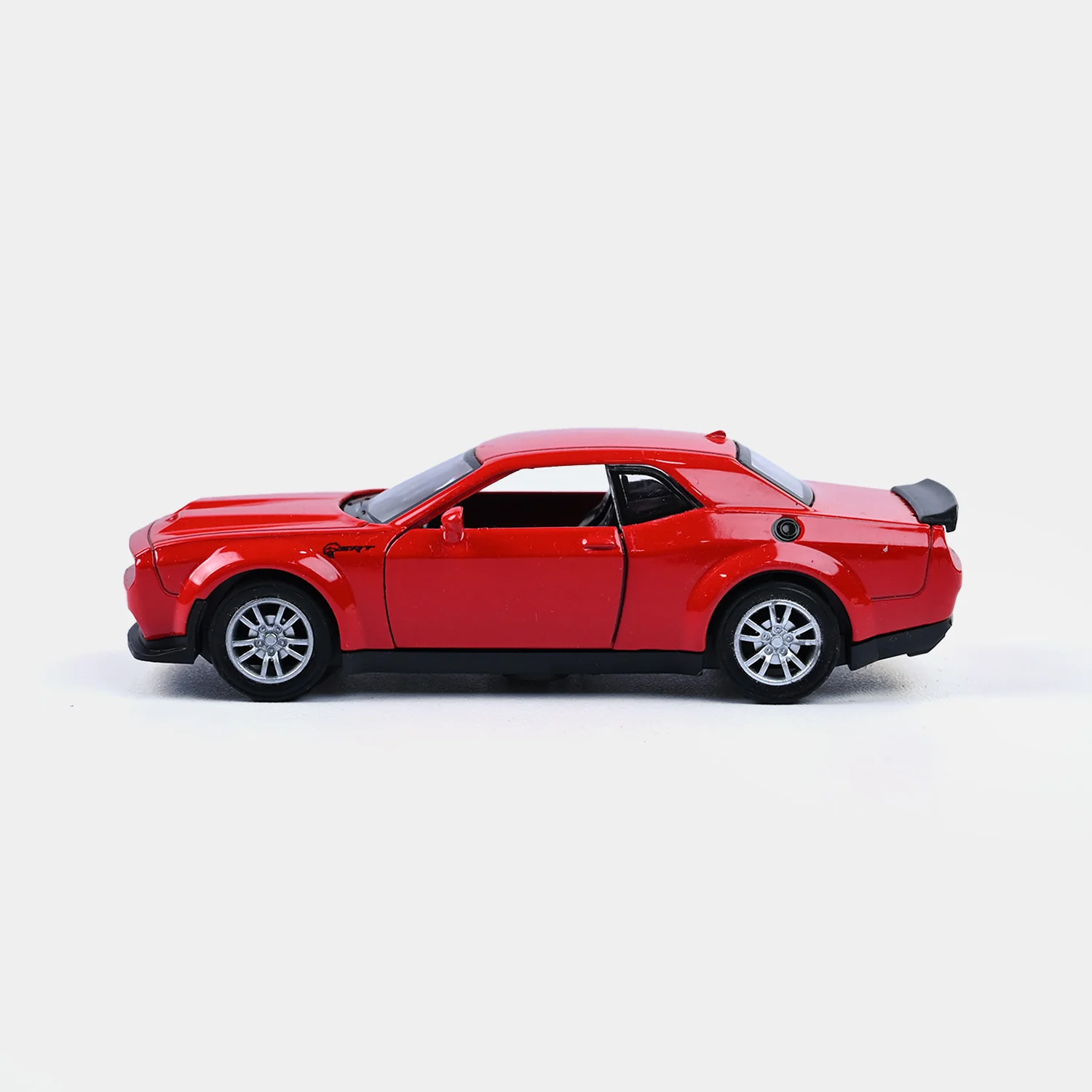 Die-Cast Model Car with Light & Sound for Kids - Image 3