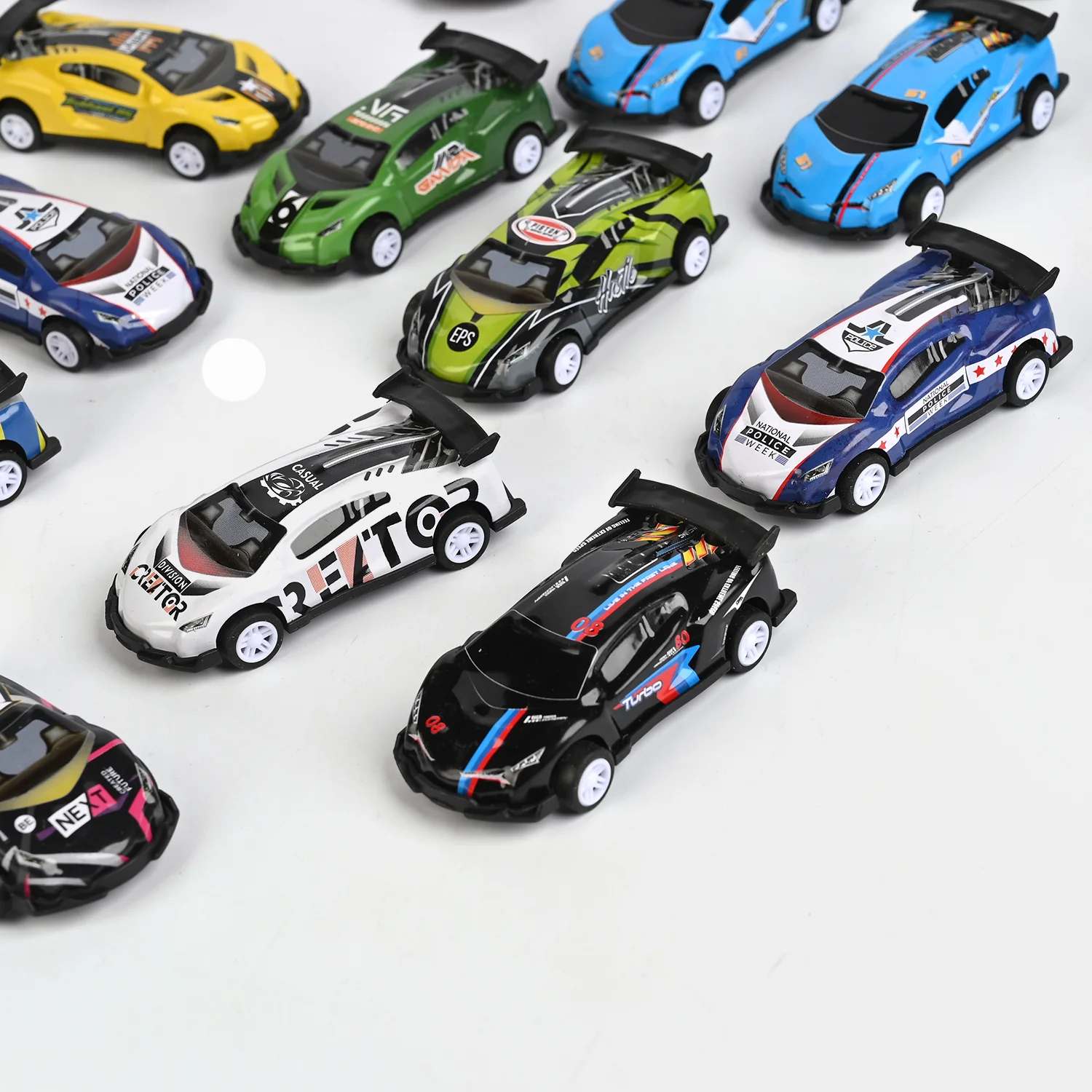 28-Piece Metal Racing Car Set - Image 4