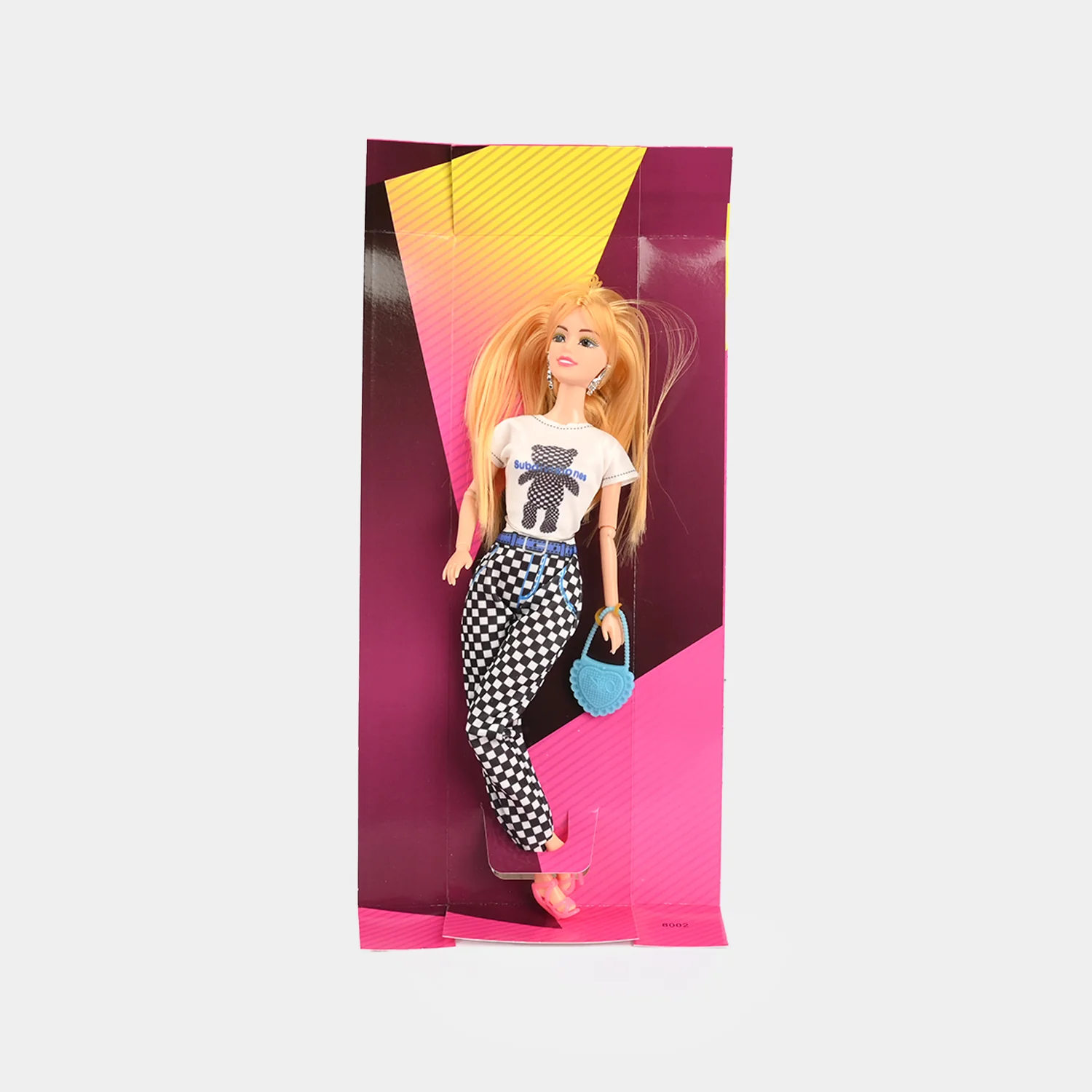Fashion Girl Doll – Trendy Checkered Outfit & Accessory - Image 2