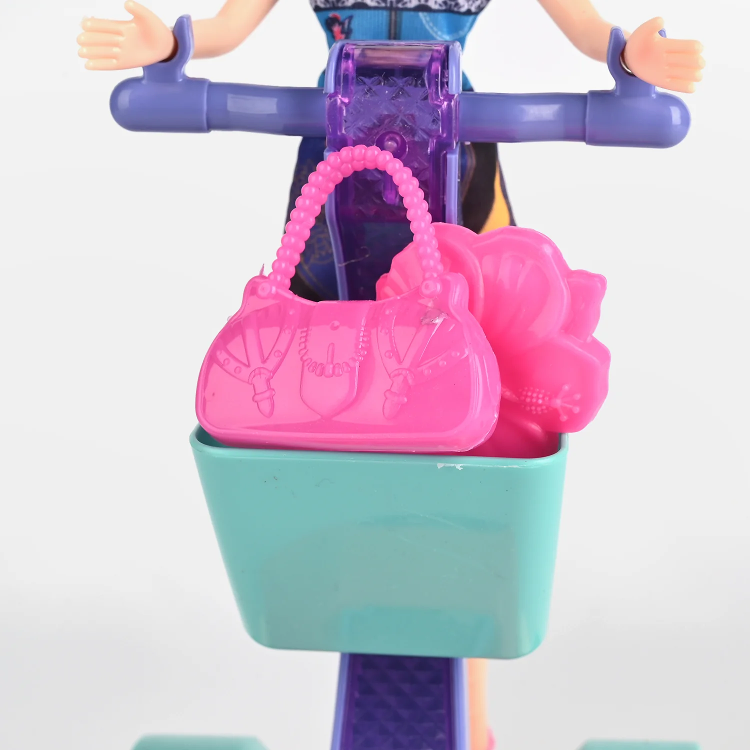 Electric Balancing Doll Car with Light & Music - Image 4