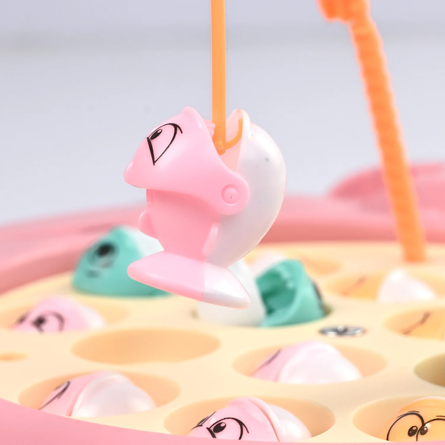 Electric Rotating Fishing Game for Kids - Image 2