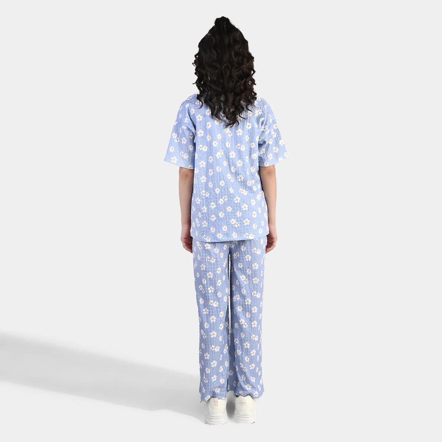 Girls Poly Crinkle 2-Piece Suit – Flower Print Blue with Collar and Button-Up - Image 5
