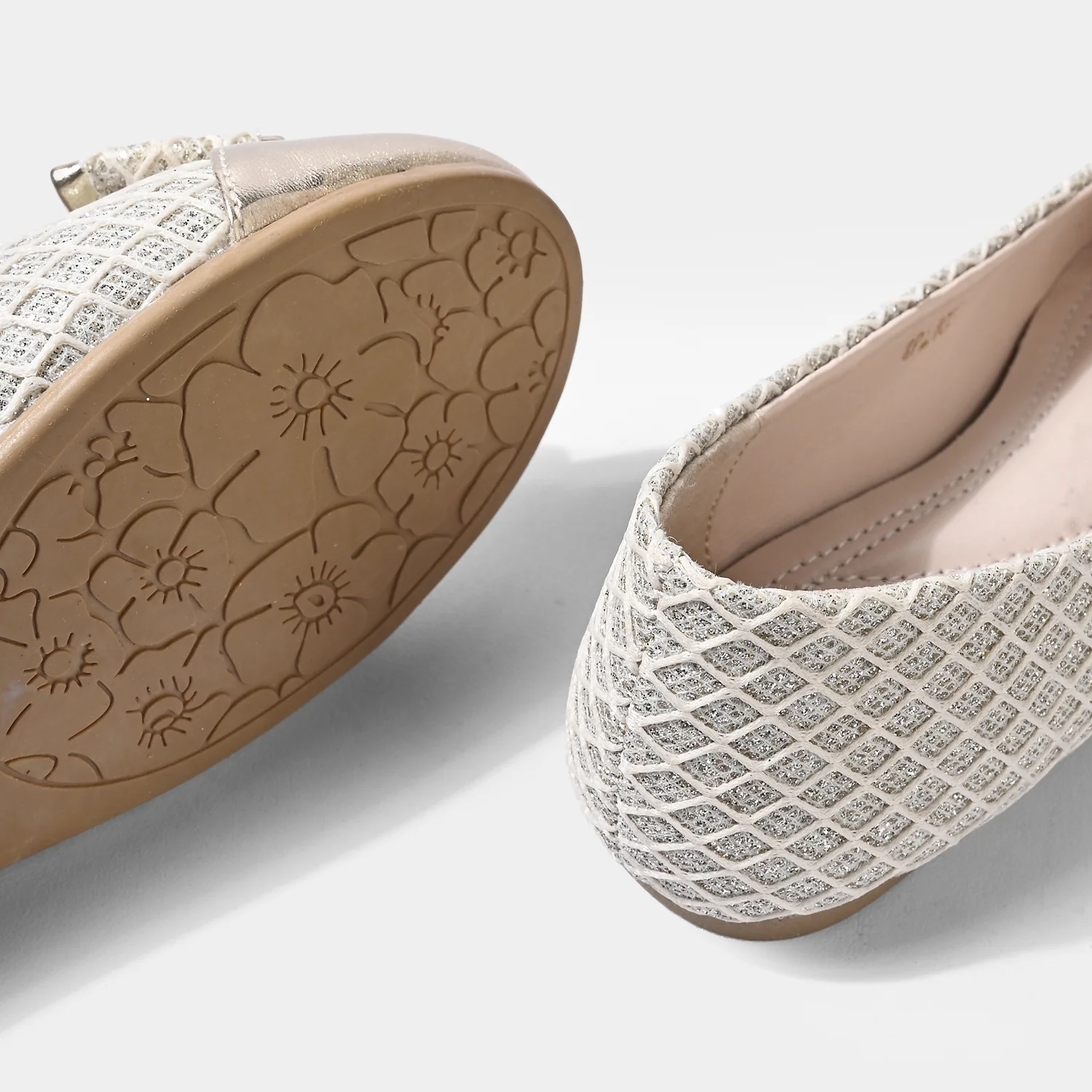 Girls Pumps ZP-102 Textured Bow Ballerinas – Golden - Image 2