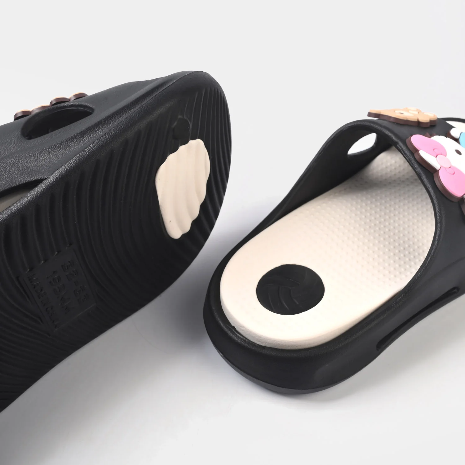 Girls Slipper 016-26 - BLACK - Image 2