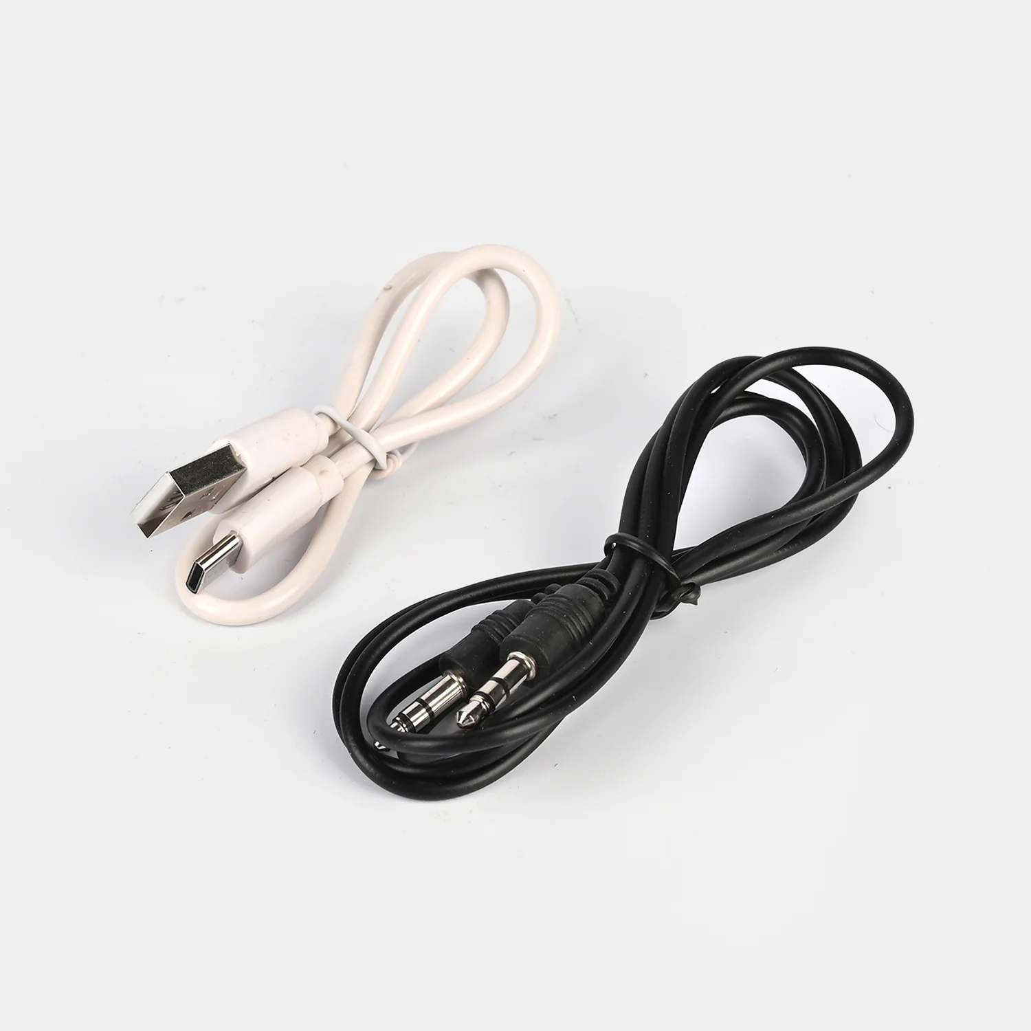 Wireless Headphones M7000 - Image 5