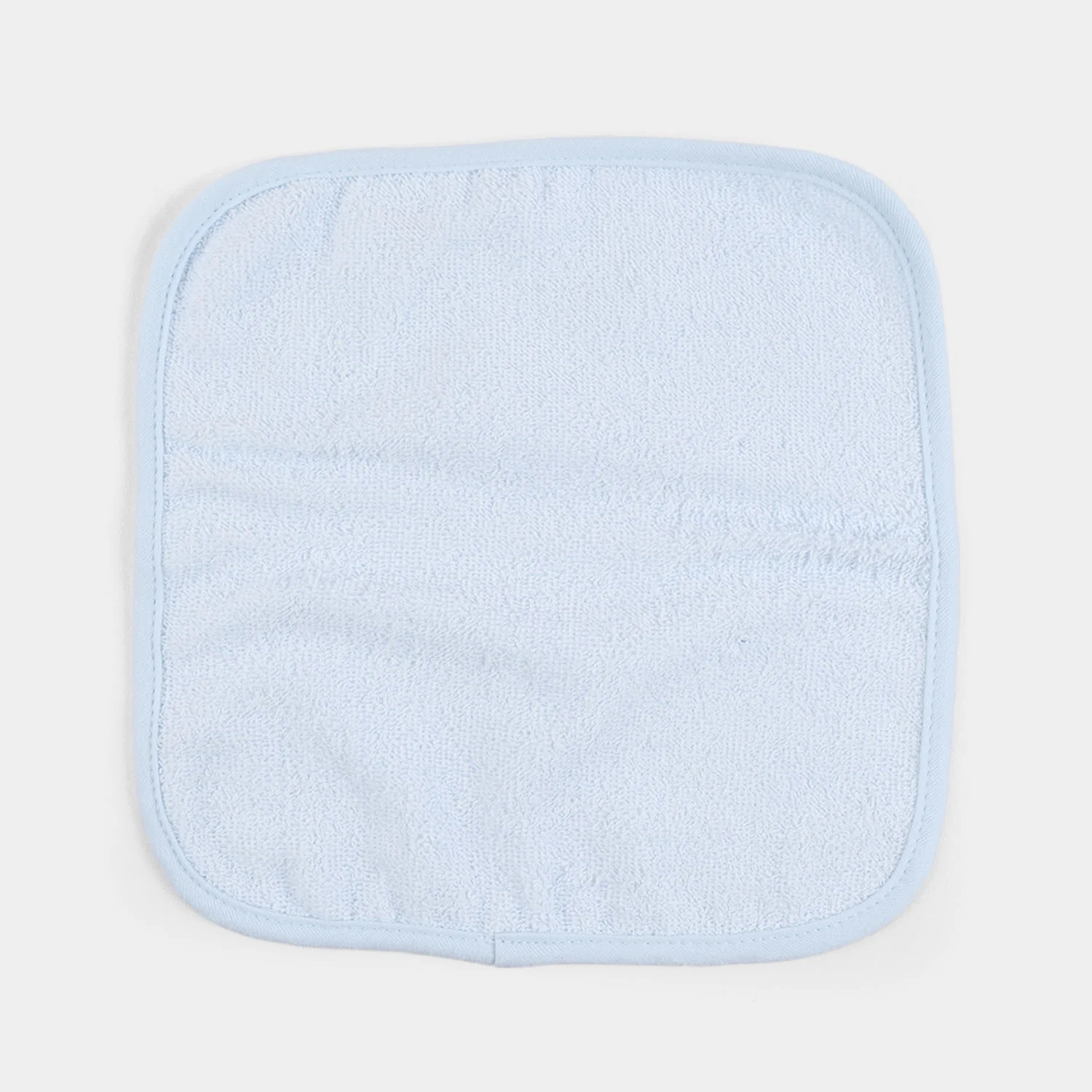 Hooded Bath Towel With Face Towel - Image 5