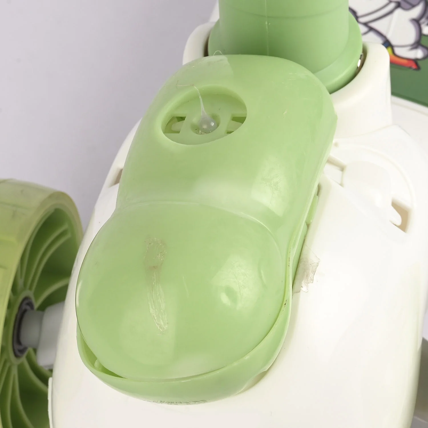 Kids' 3-Wheel Scooty with Lights & Sound - Image 5