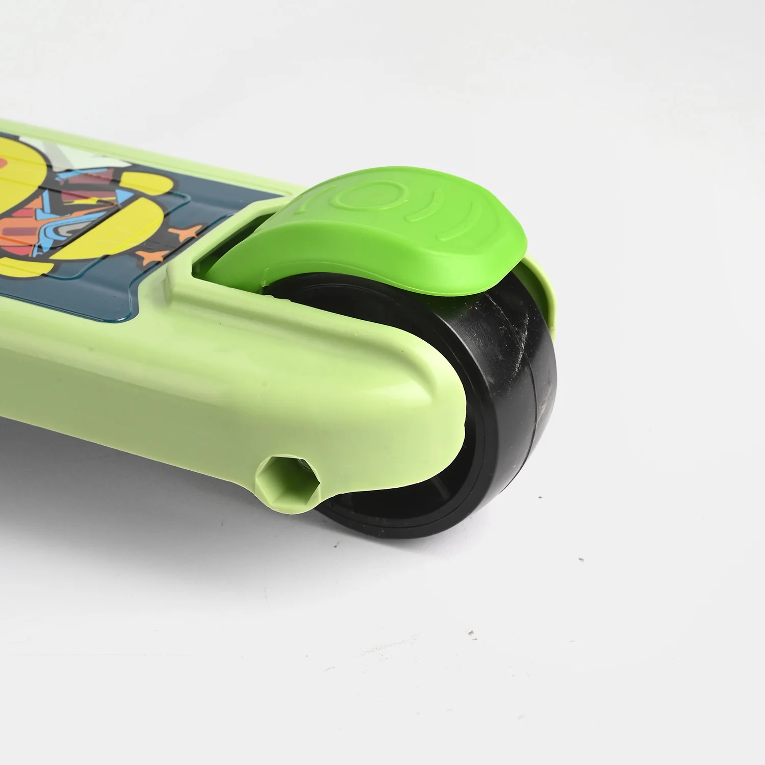 Kids' 3-Wheel Scooty with Lights & Sound - Image 6
