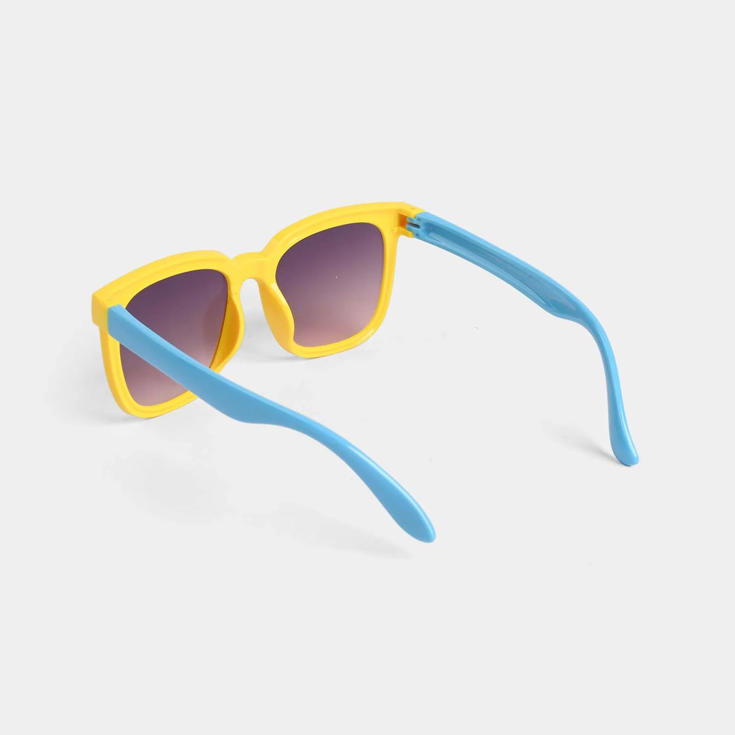 Stylish & Elegant Sunglasses for Kids - Image 3