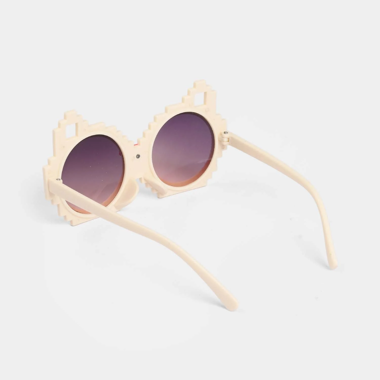 Stylish & Elegant Sunglasses for Kids - Image 3