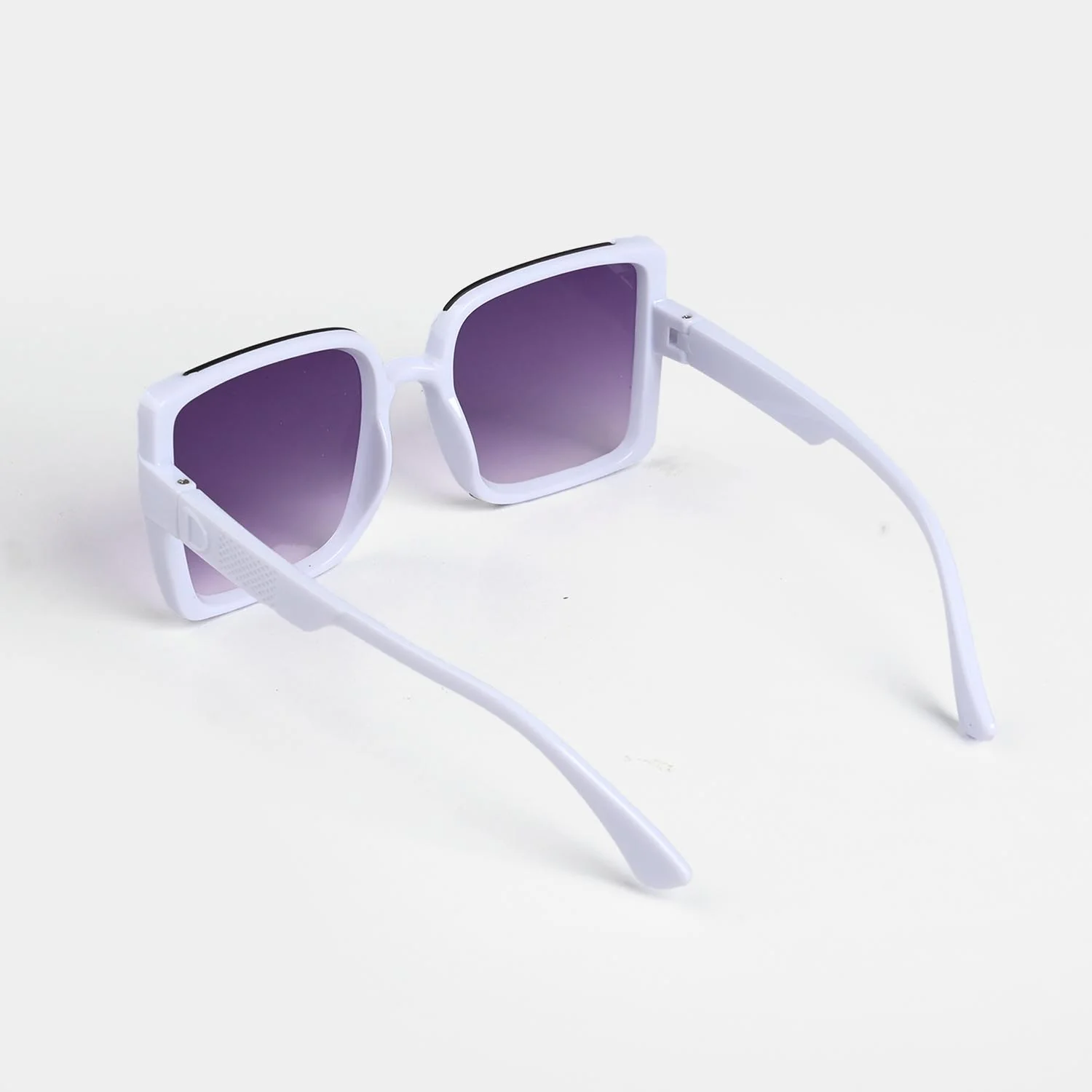Kids Stylish Sunglasses - Image 3