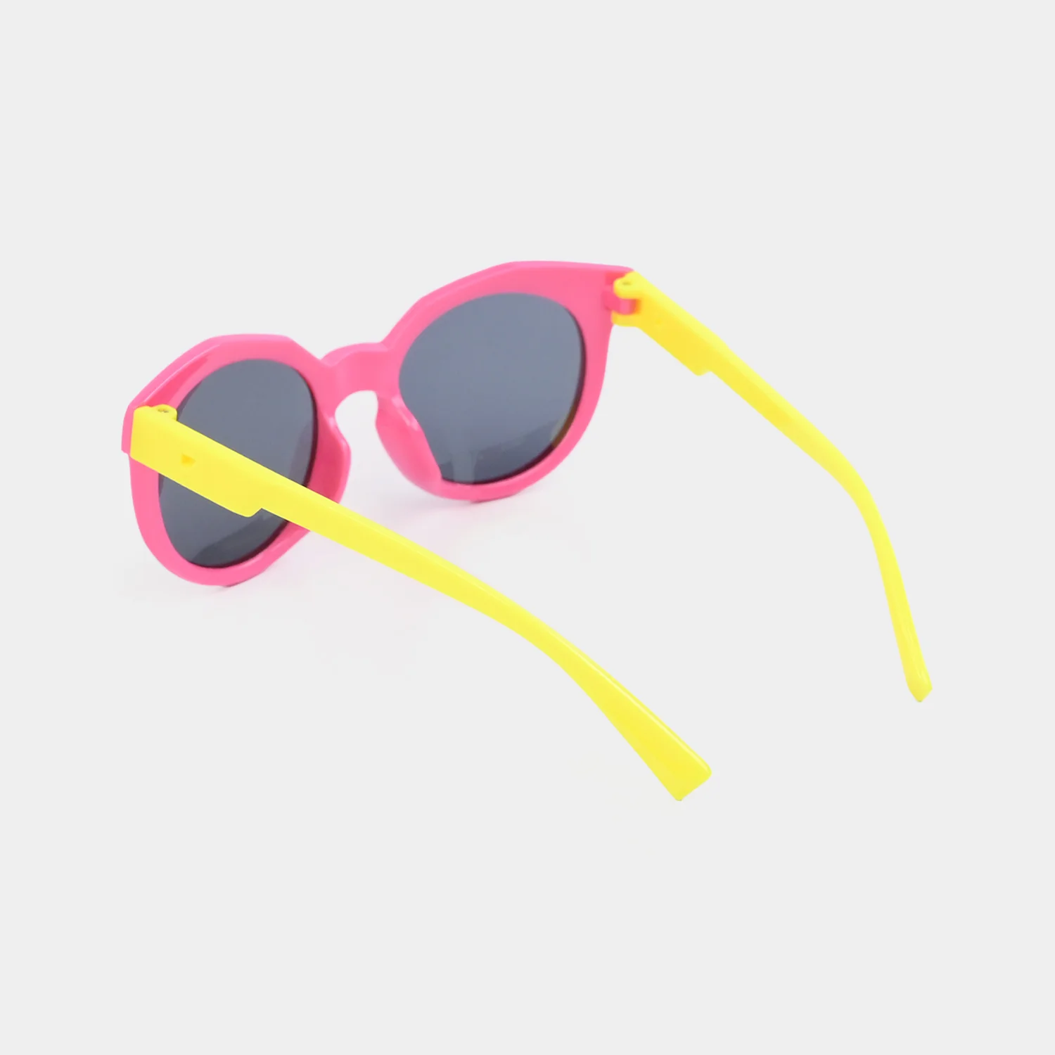 Kids Stylish Sunglasses - Image 3