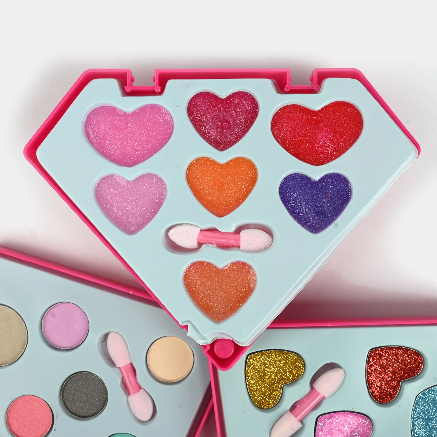 3-Tier Diamond Heart Makeup Play Set - Image 4