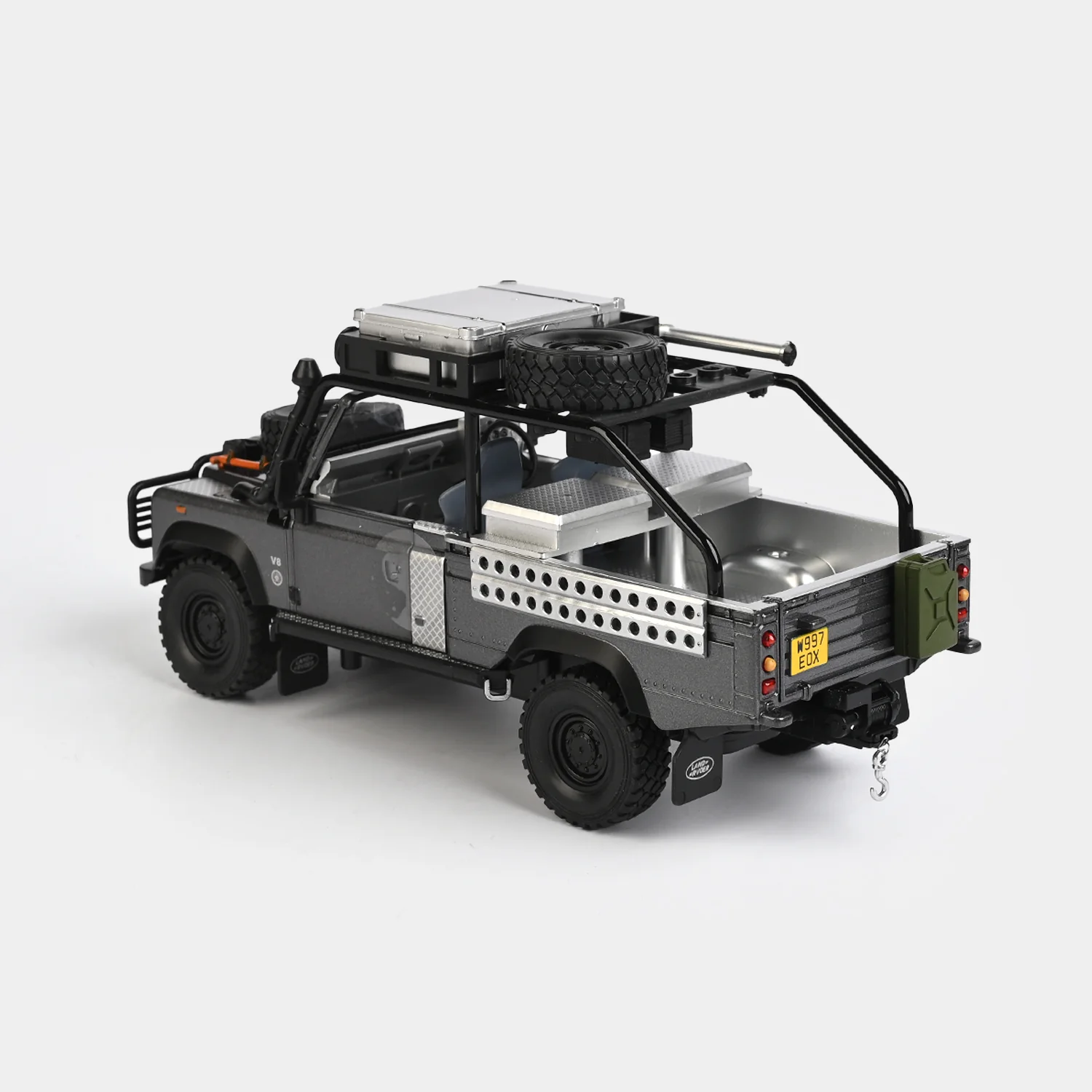 1:24 Alloy Die-Cast Model Car - Image 6