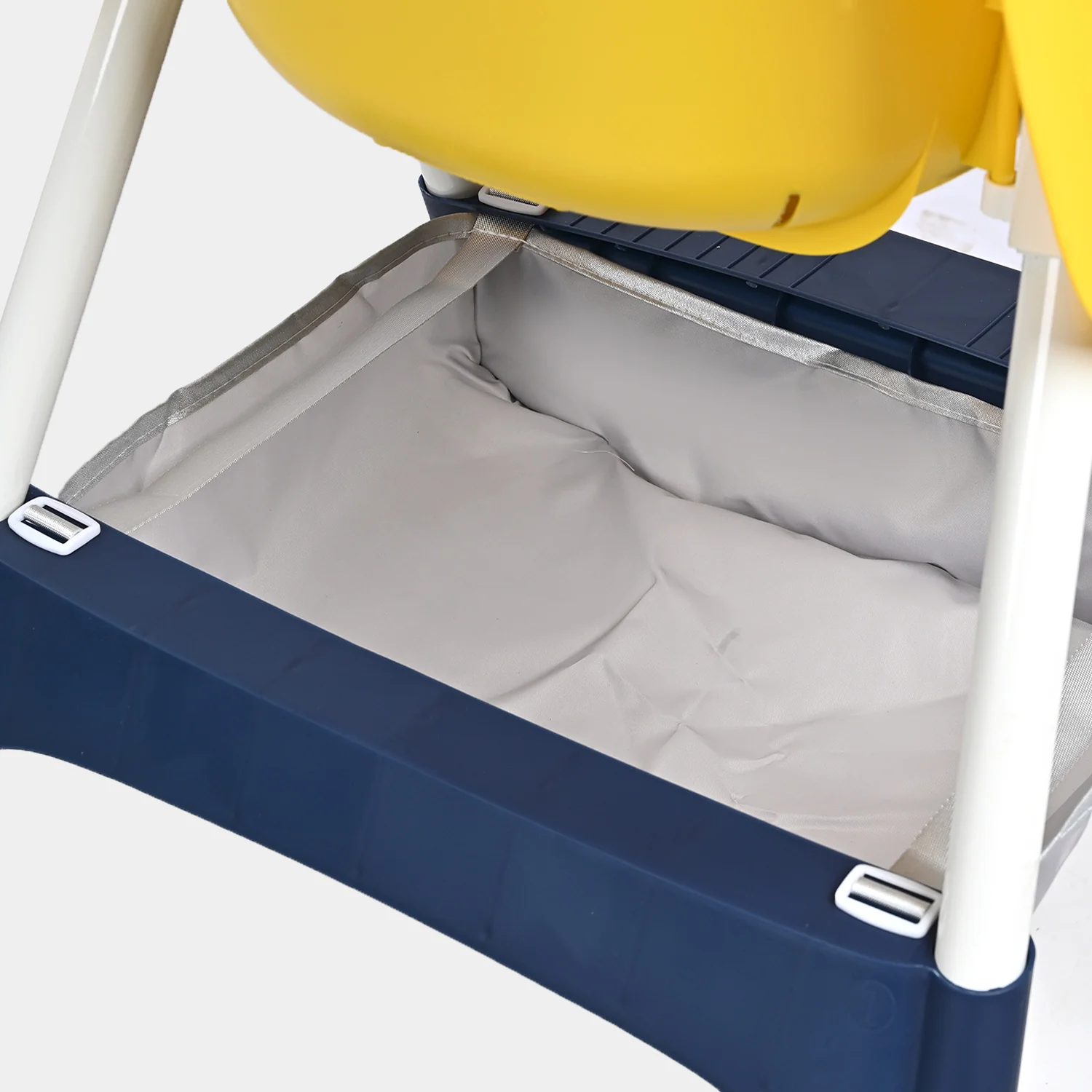 Multifunctional Baby Highchair with Bib and Bowl - Image 7