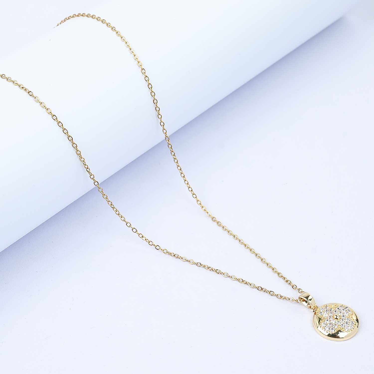 Elegant Pendant Necklace
