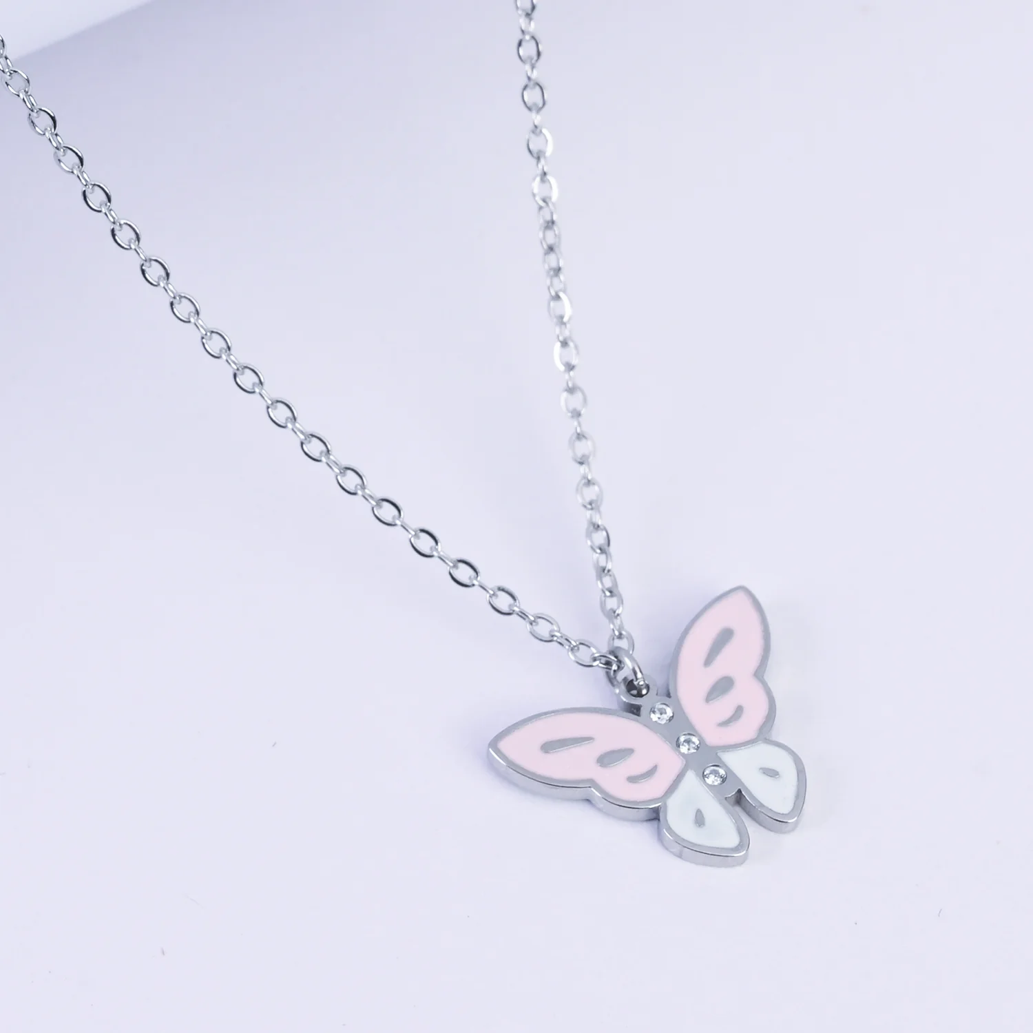 Elegant Pendant Necklace - Image 2