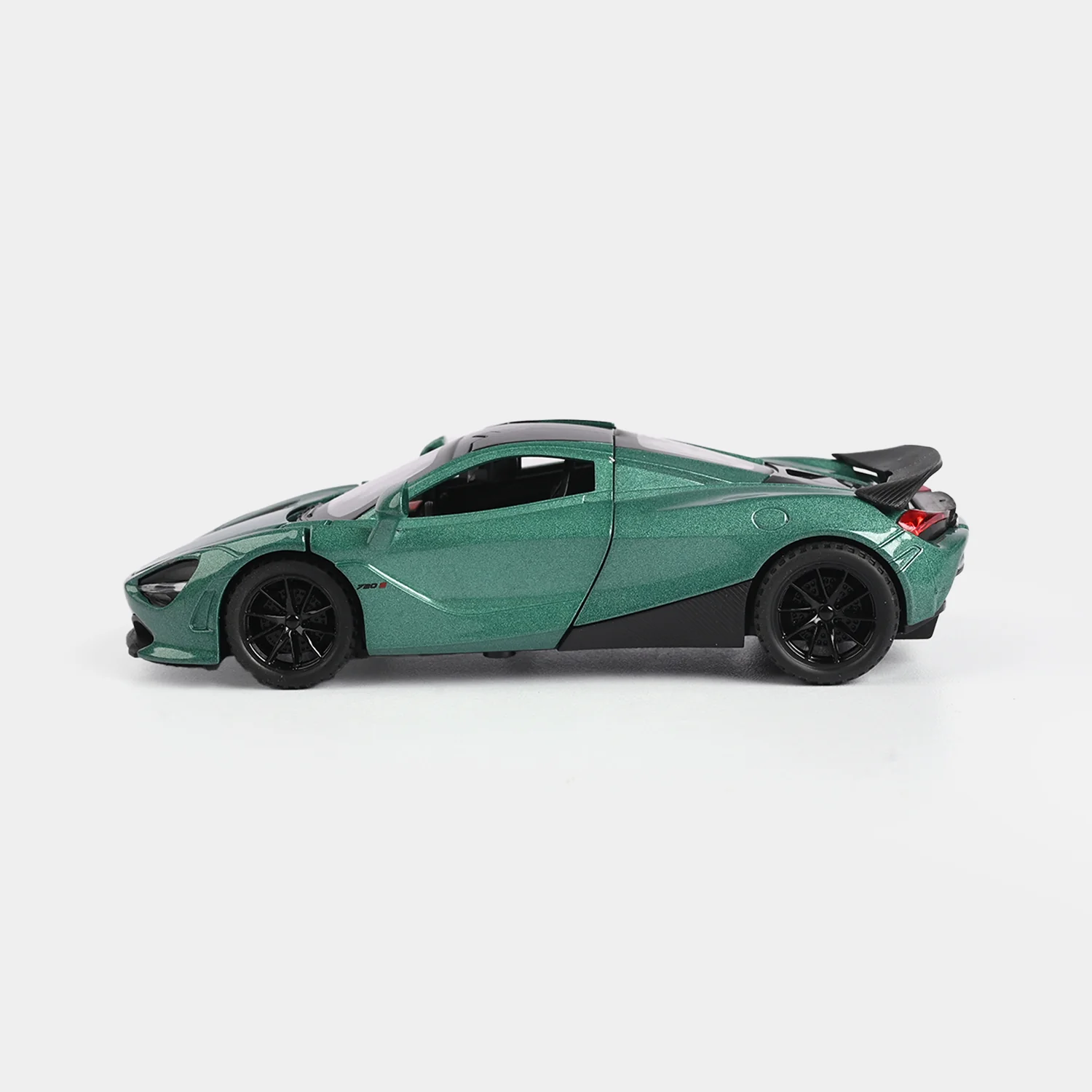 1:32 Die-Cast Model Car – Pull-Back Action - Image 4