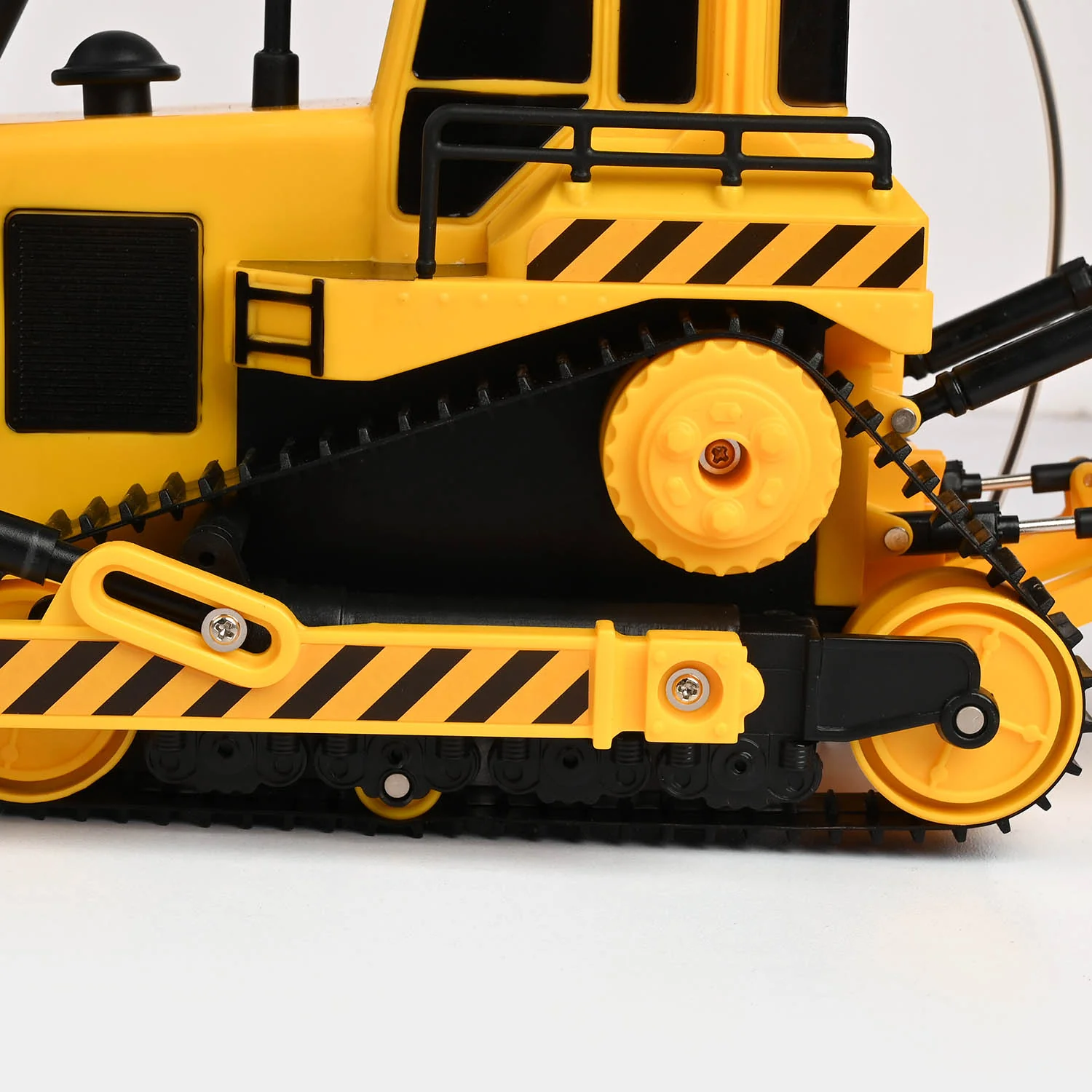 Remote Control Construction Truck - Image 5