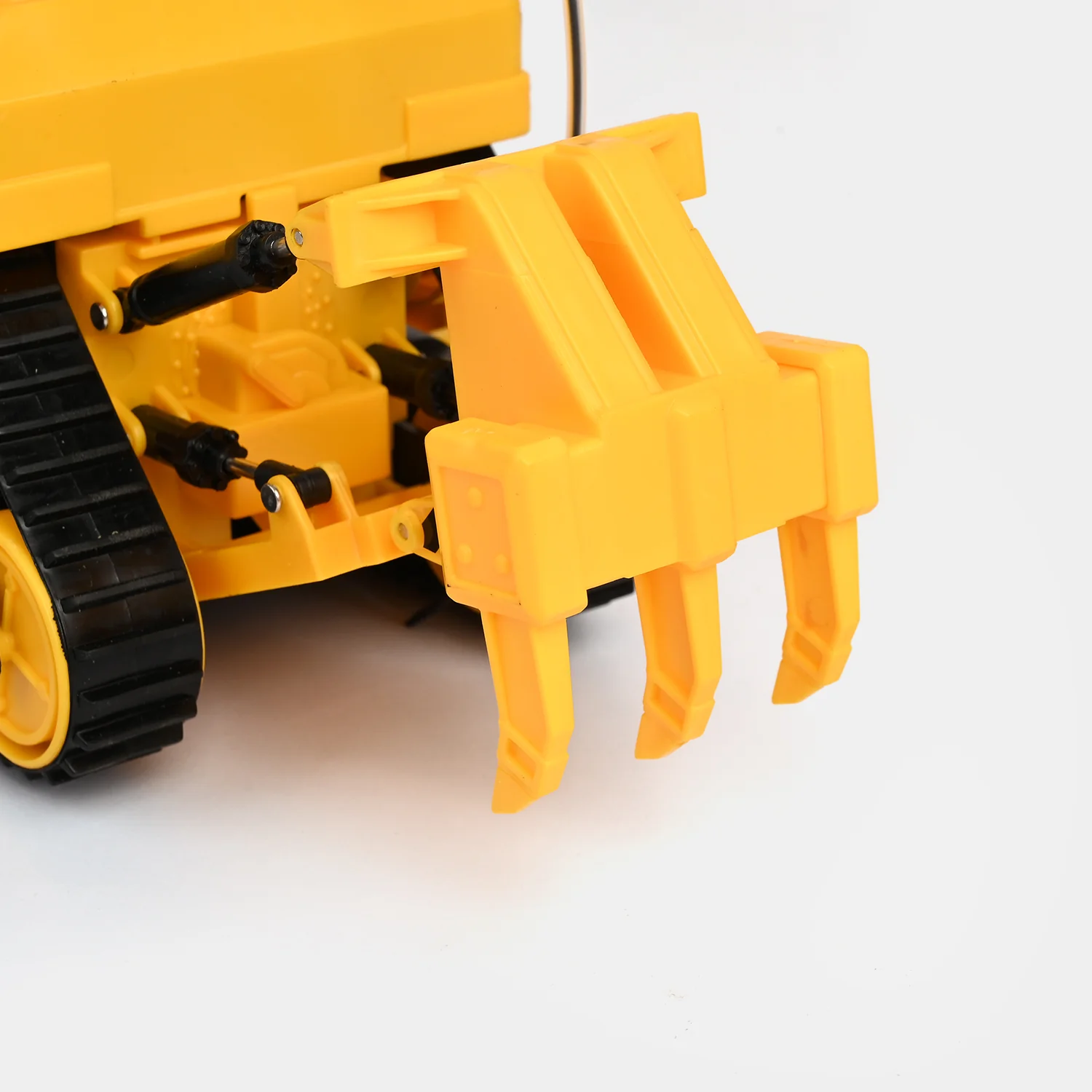 Remote Control Construction Truck - Image 7
