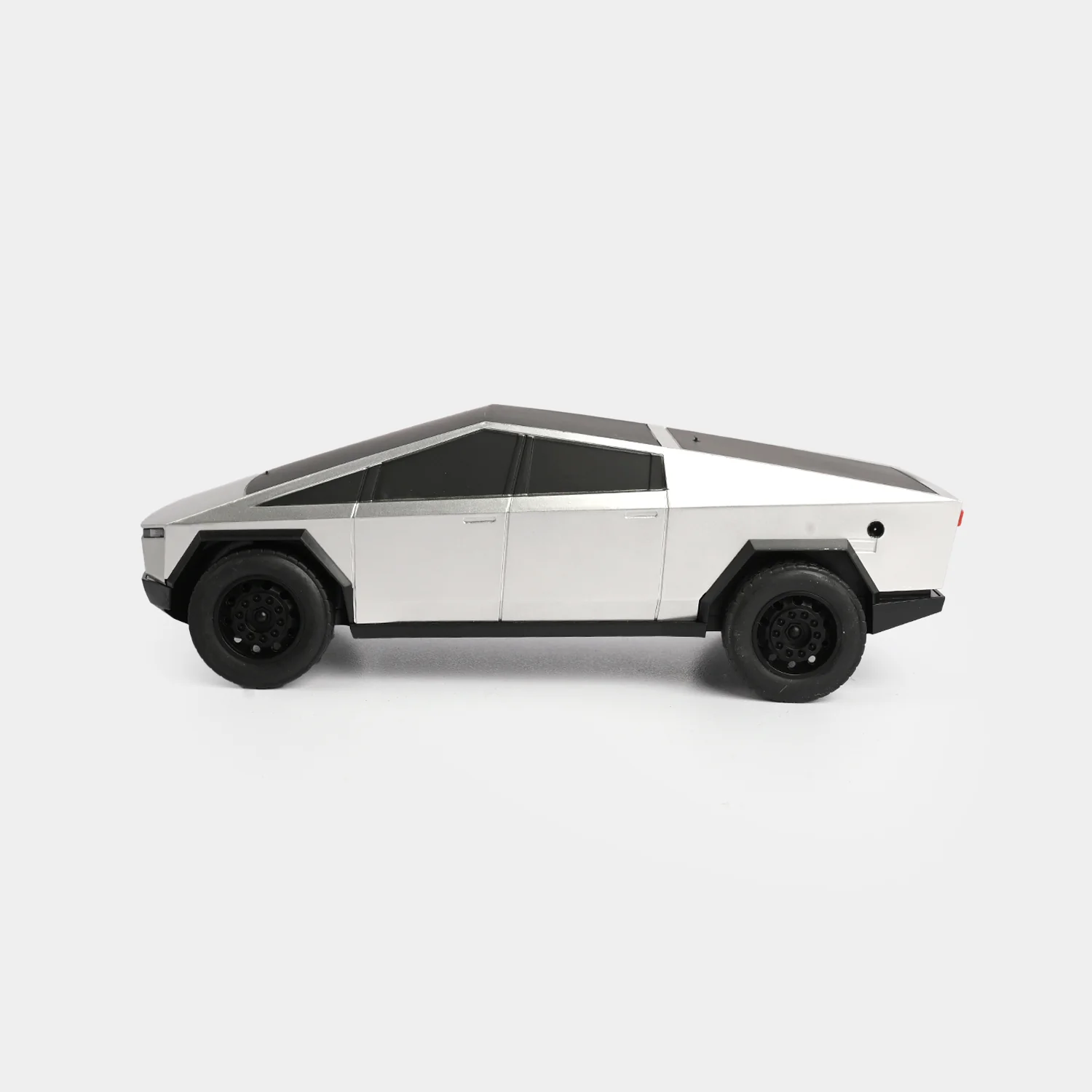 Remote Control Replica Car - Image 4