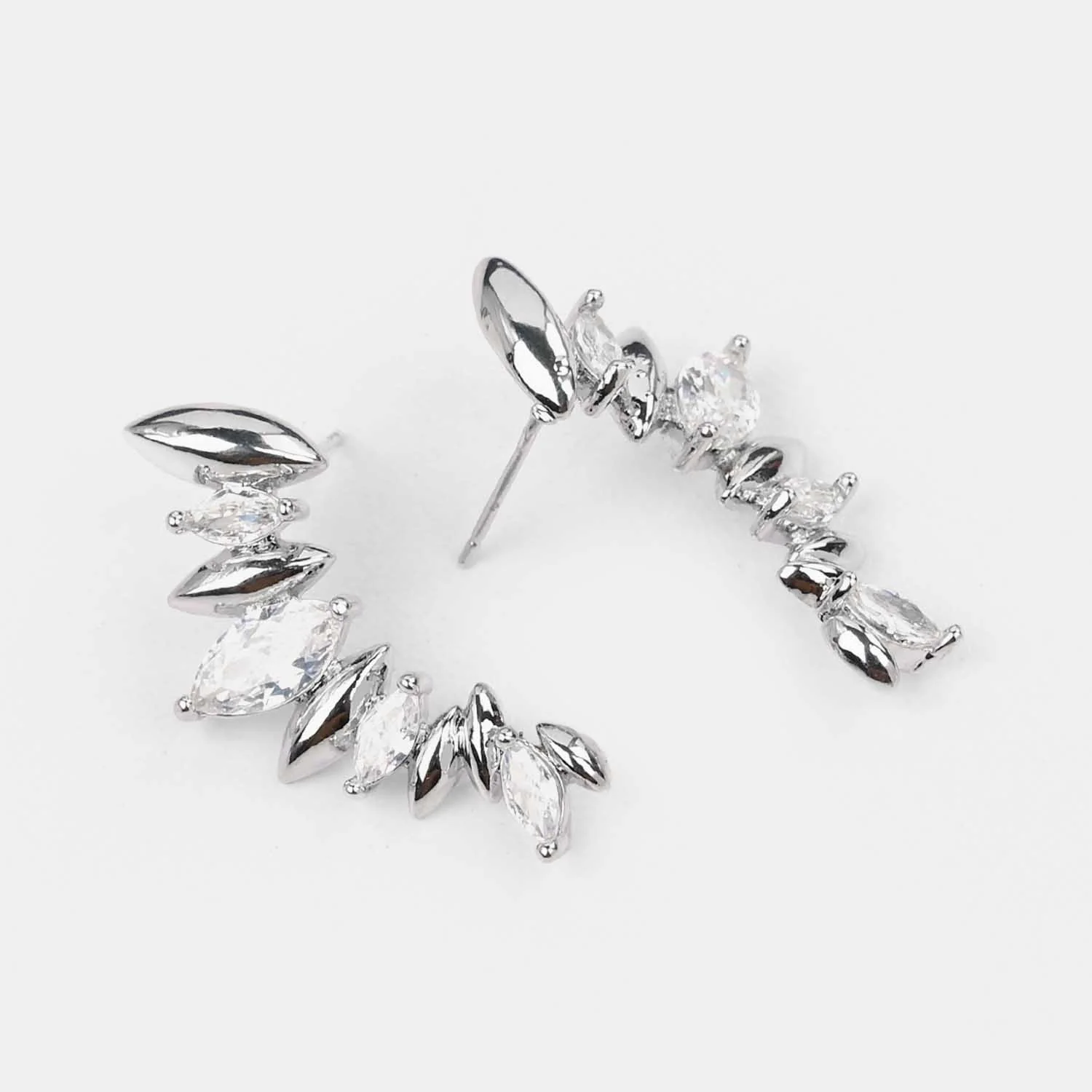 Elegant & Stylish Earrings - Image 2